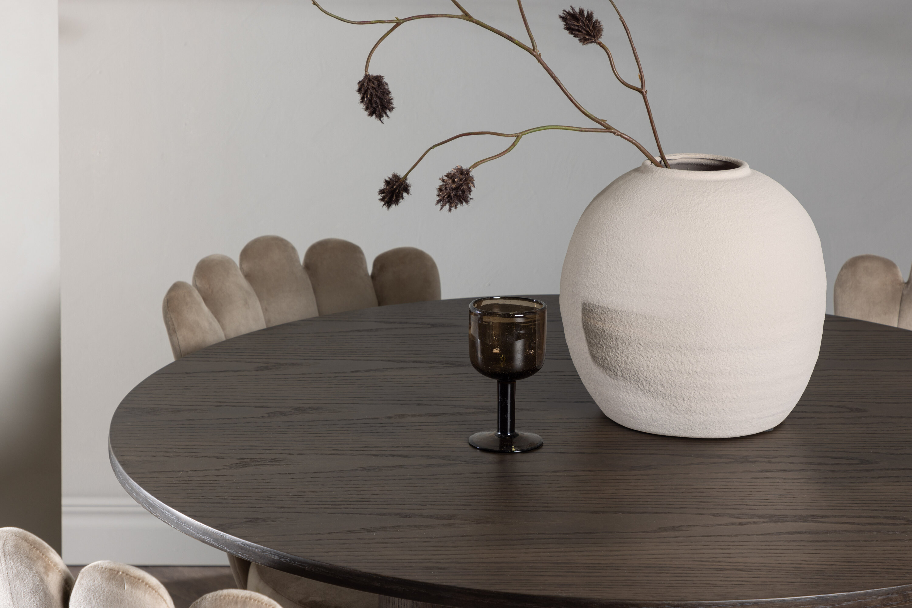 deLOHN Olivia, Limhamn Kör alakú étkezőgarnitúra