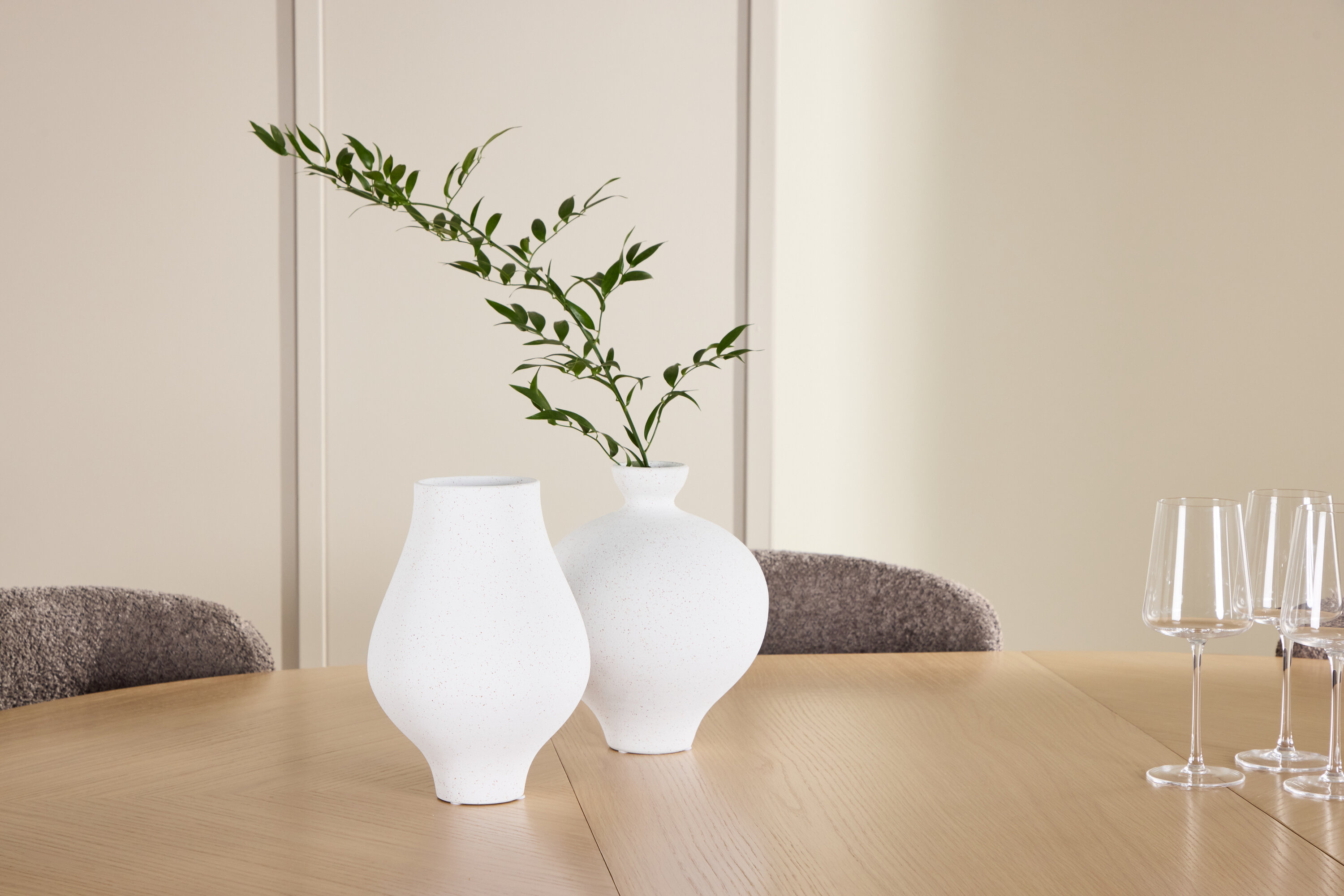 deLOHN Strada, Astoria Ovális étkezőgarnitúra deLOHN Strada, Astoria Ovális étkezőgarnitúra