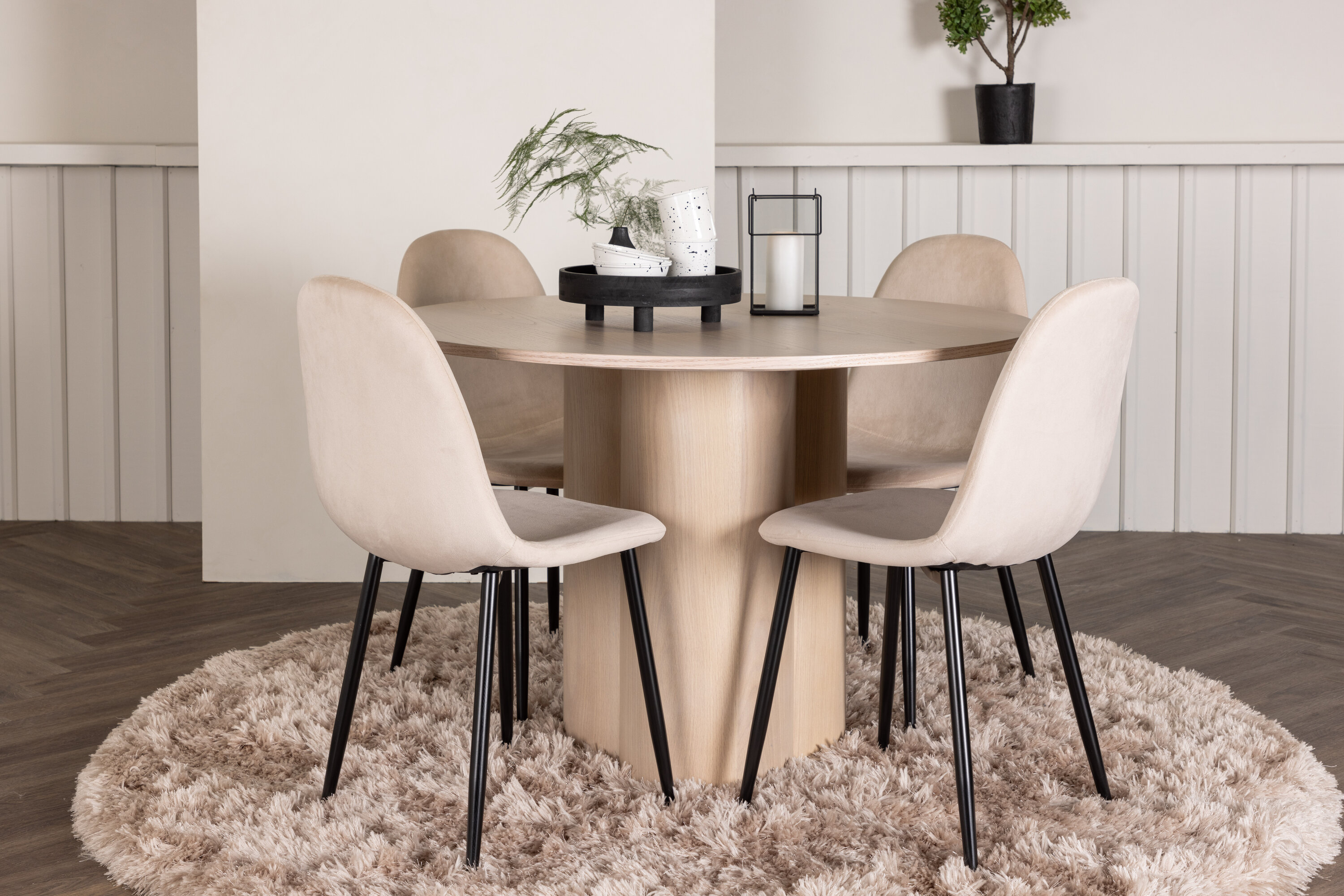 deLOHN Olivia, Polar Kör alakú étkezőgarnitúra