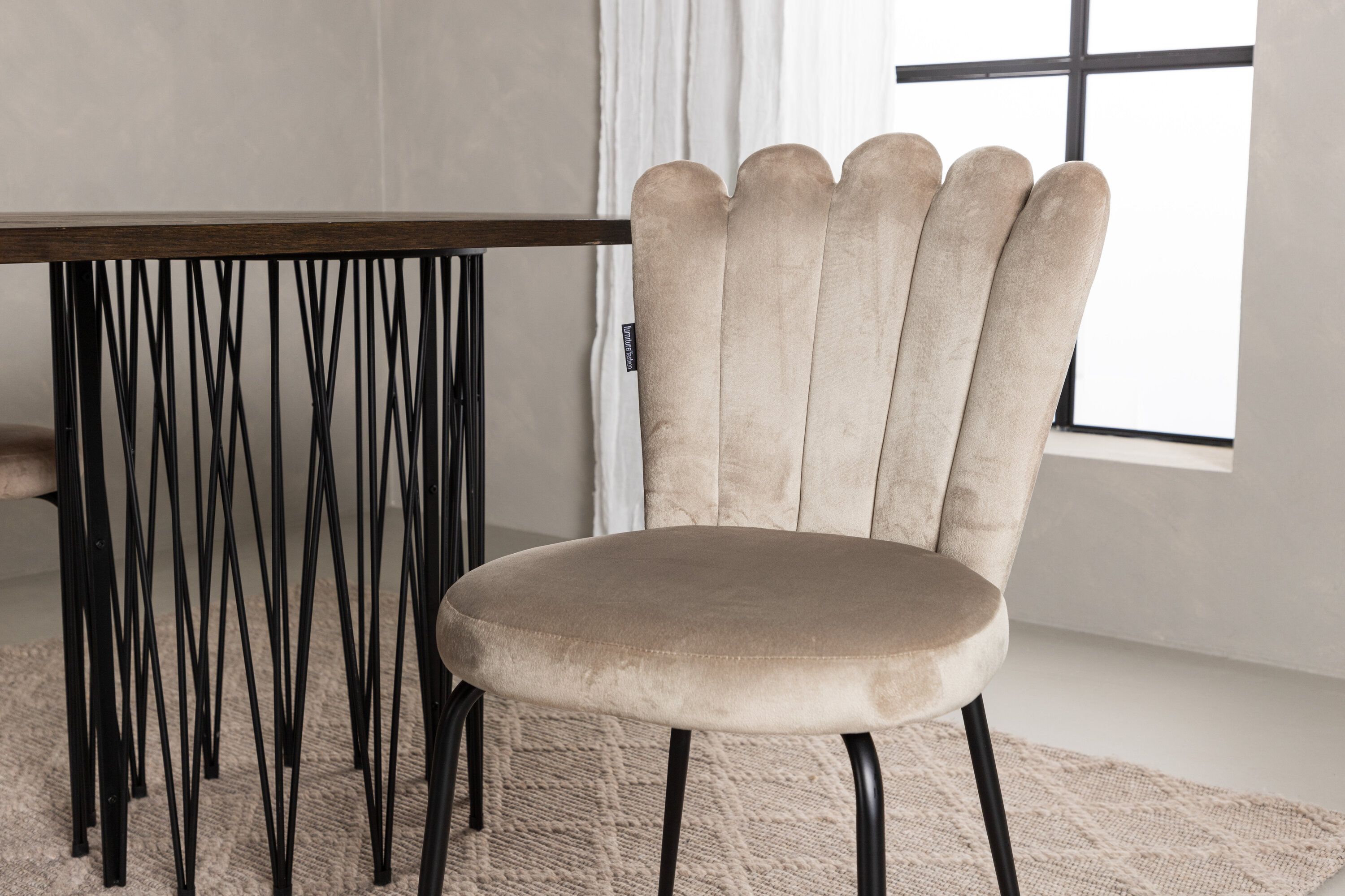 deLOHN Stone oval, Limhamn Ovális étkezőgarnitúra