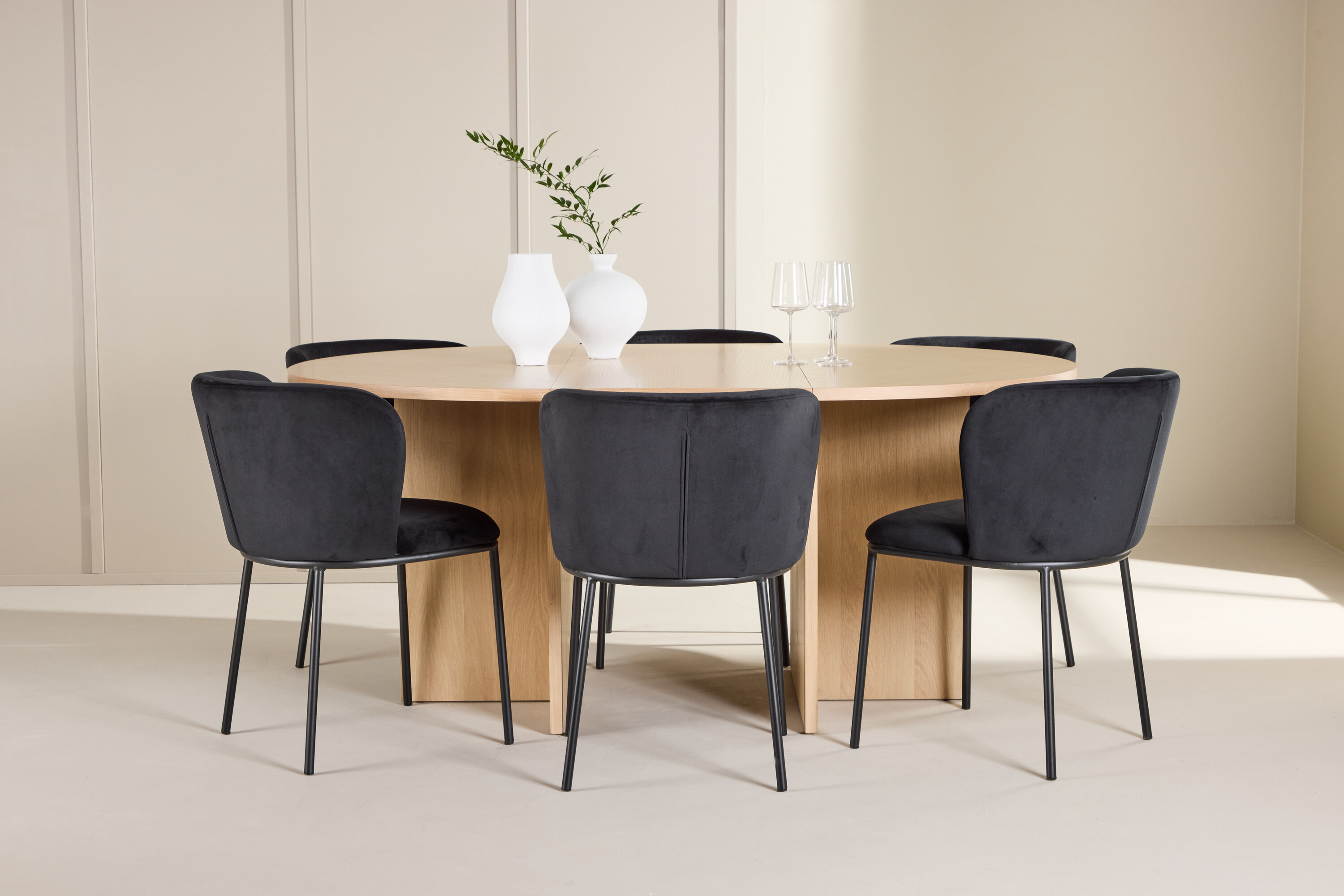 deLOHN Strada, Edina Ovális étkezőgarnitúra deLOHN Strada, Edina Ovális étkezőgarnitúra