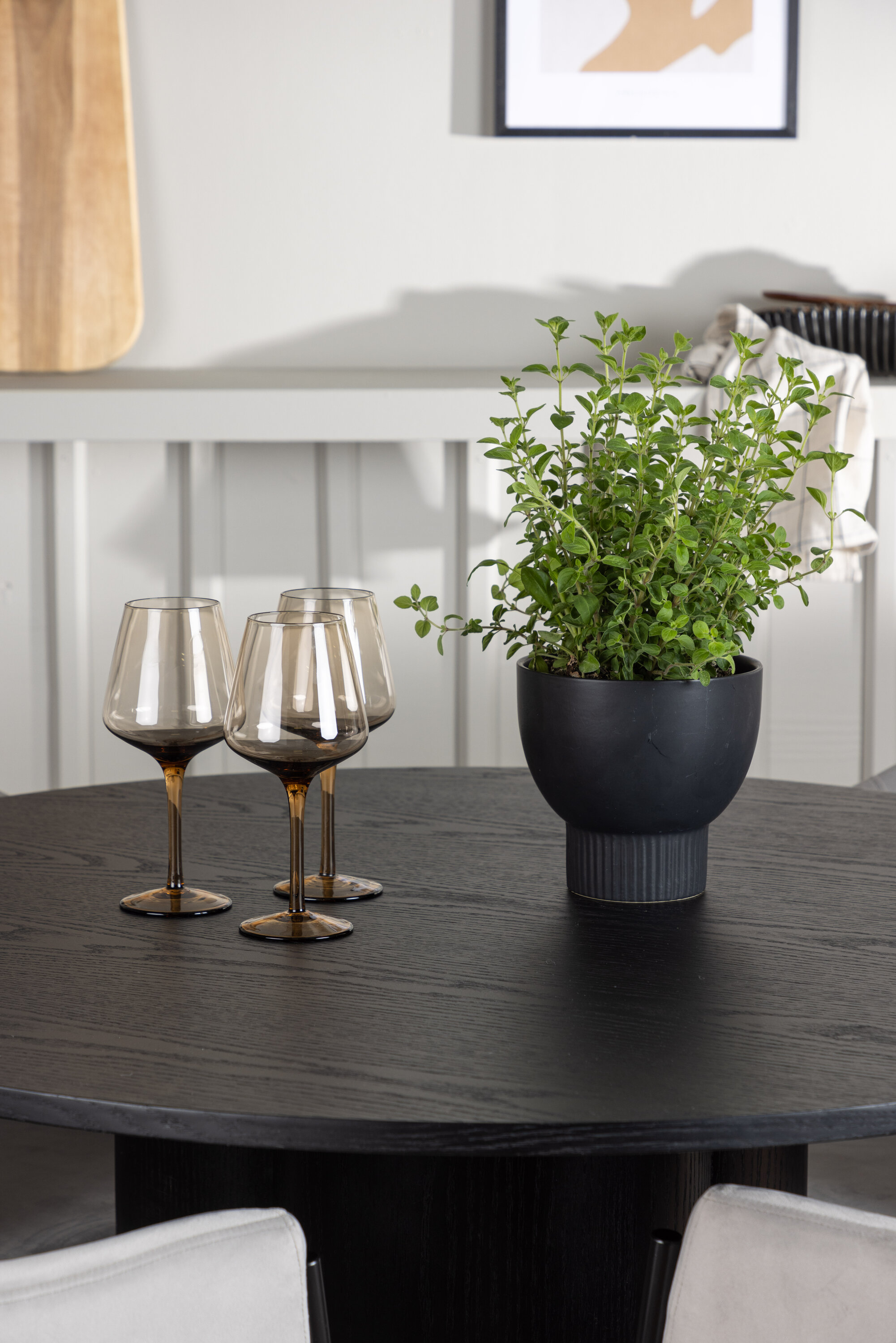 deLOHN Evelina Kör alakú étkezőgarnitúra