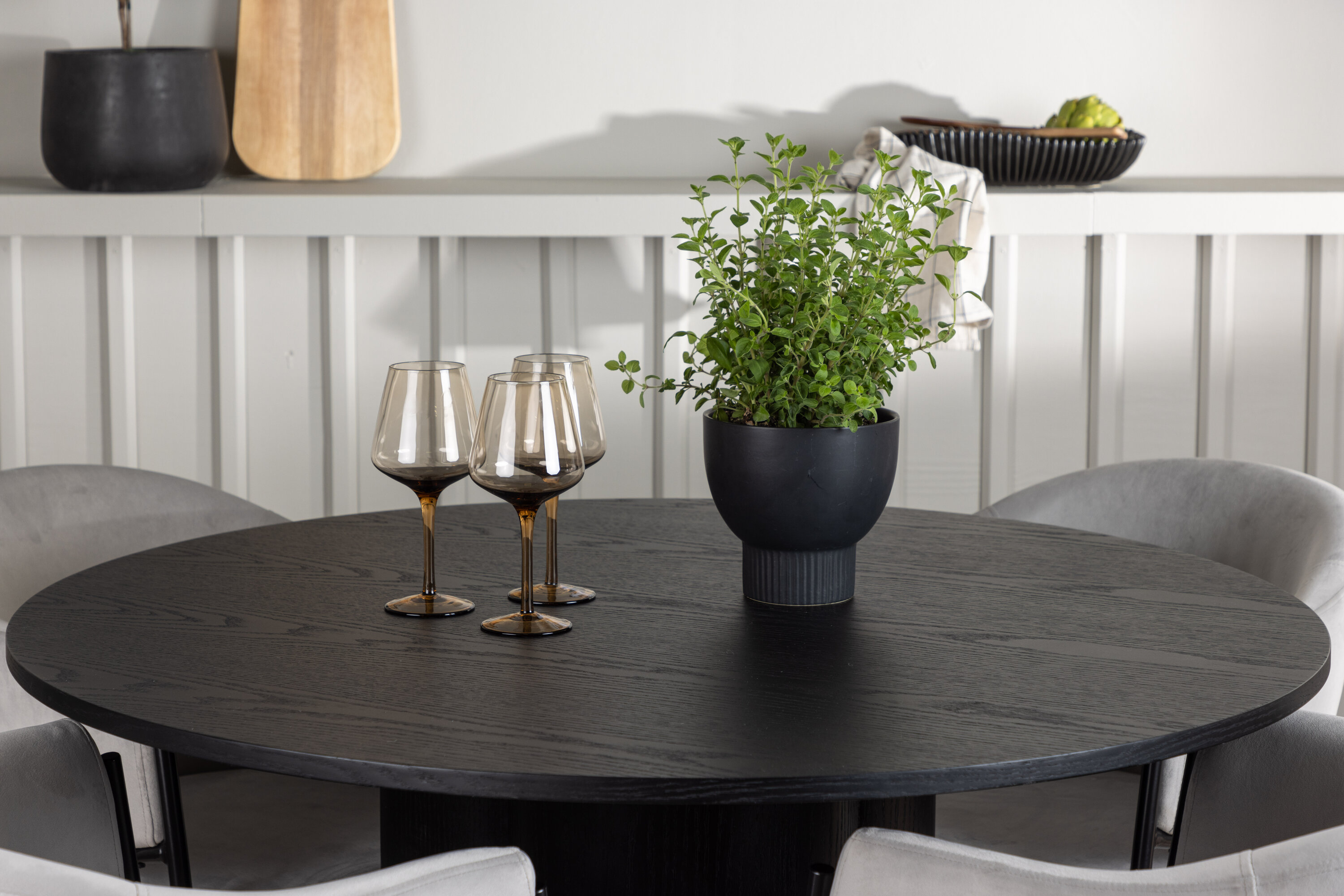 deLOHN Evelina Kör alakú étkezőgarnitúra