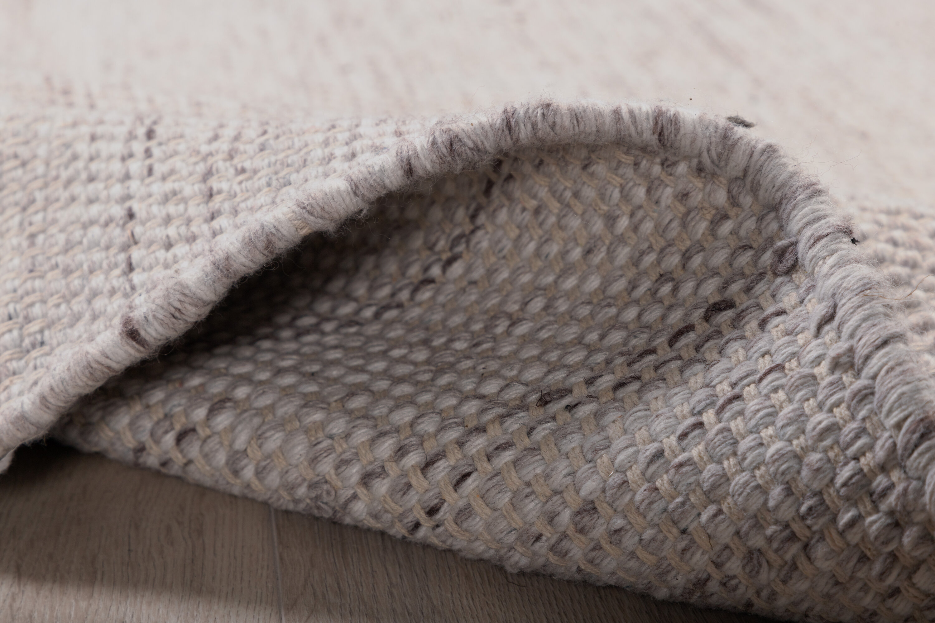 deLOHN Devi Nappali szőnyegek