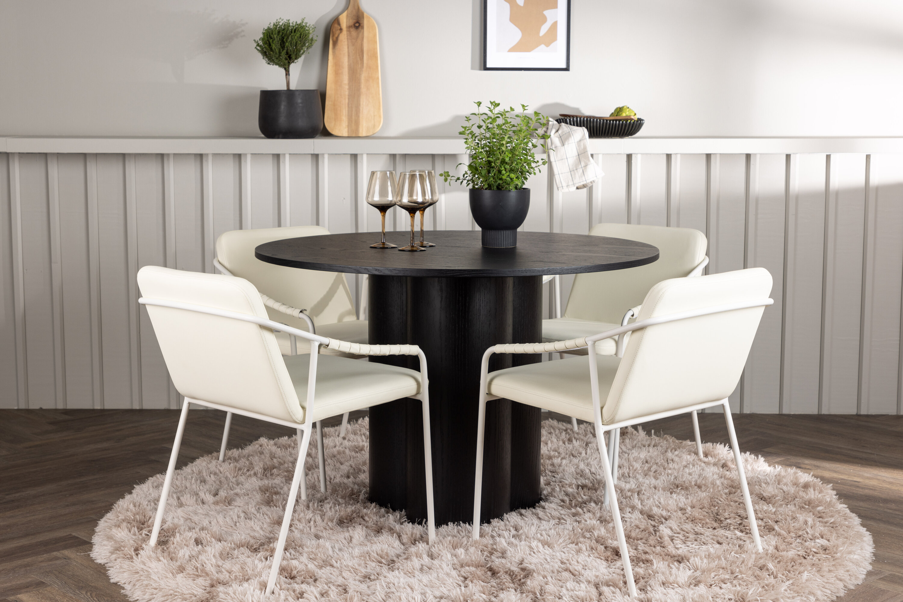 deLOHN Tvist Kör alakú étkezőgarnitúra deLOHN Tvist Kör alakú étkezőgarnitúra