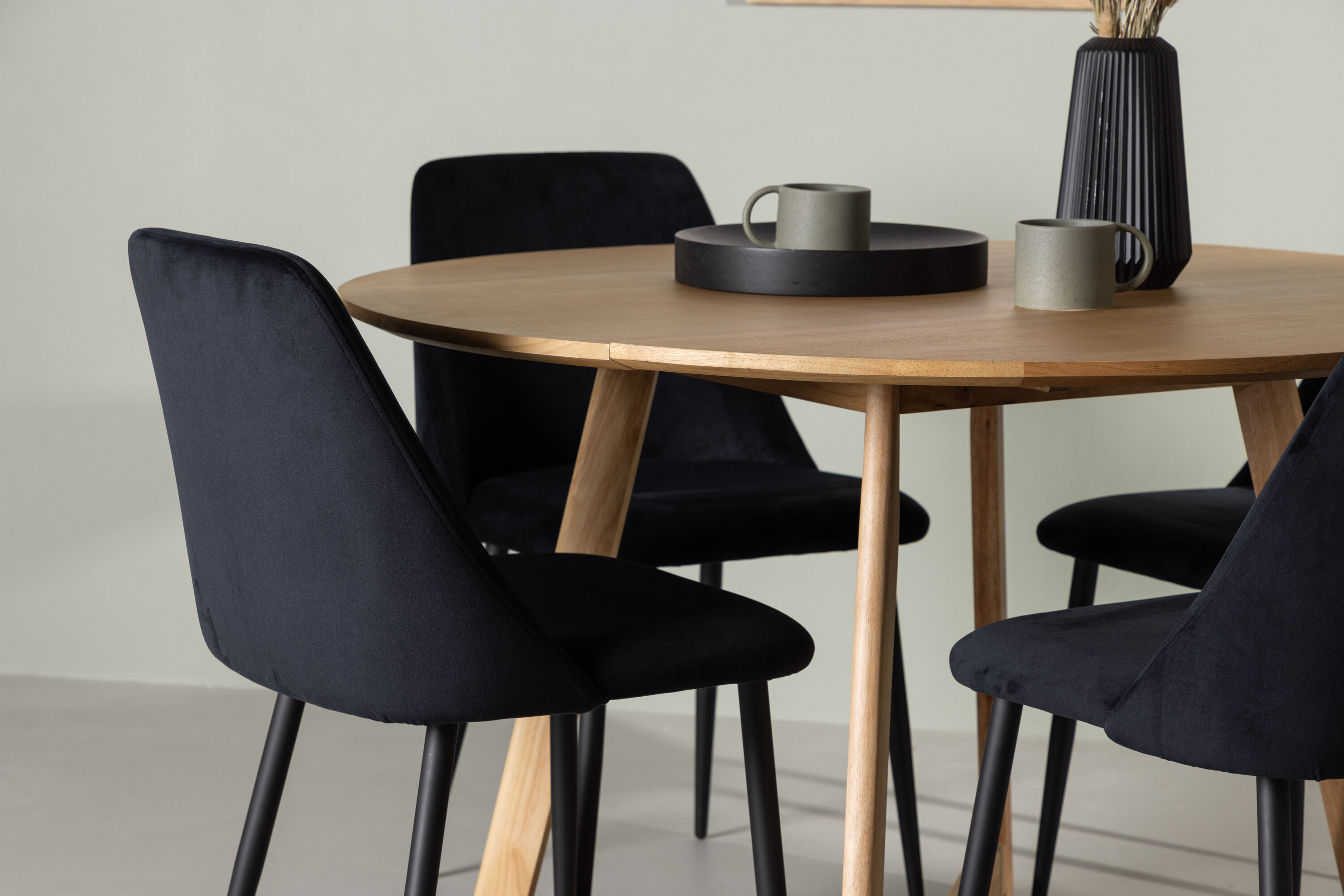 deLOHN Night Kör alakú étkezőgarnitúra