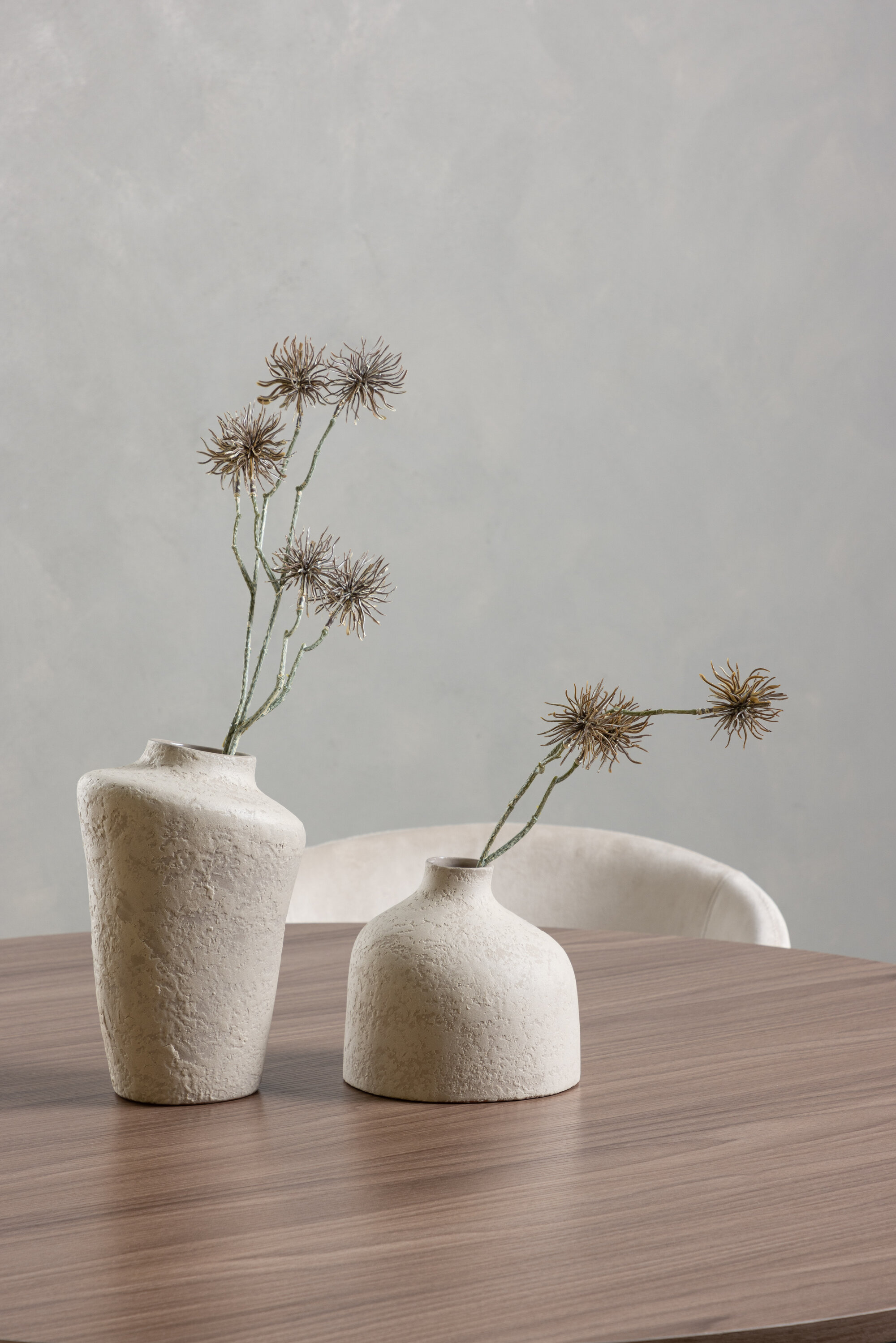 deLOHN Durango, Berit Kör alakú étkezőgarnitúra