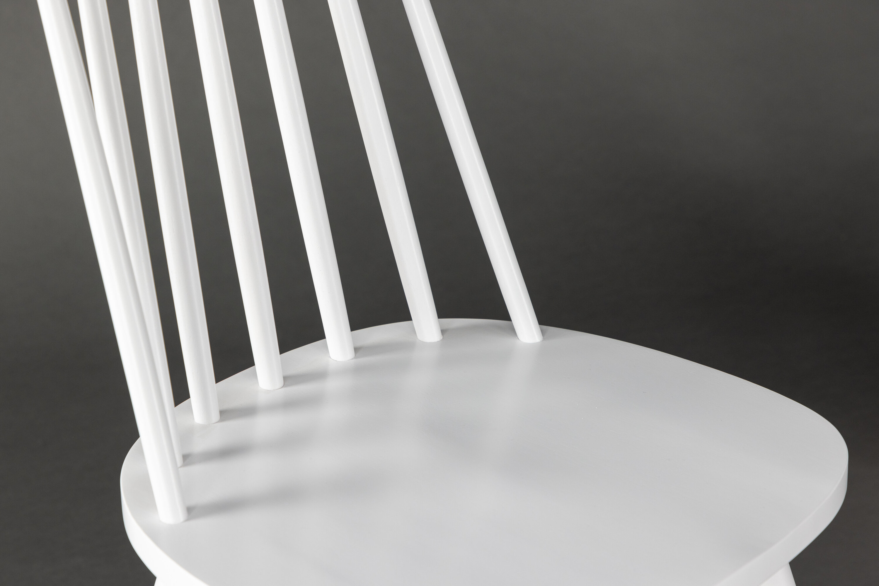 deLOHN Lönneberga Étkezőszék