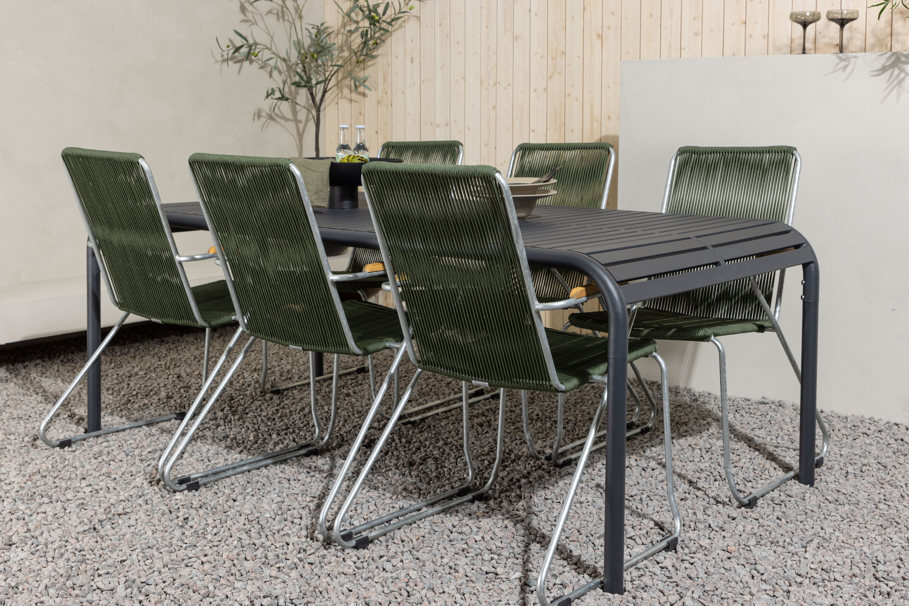 deLOHN Borneo, Bois Étkezőgarnitúra