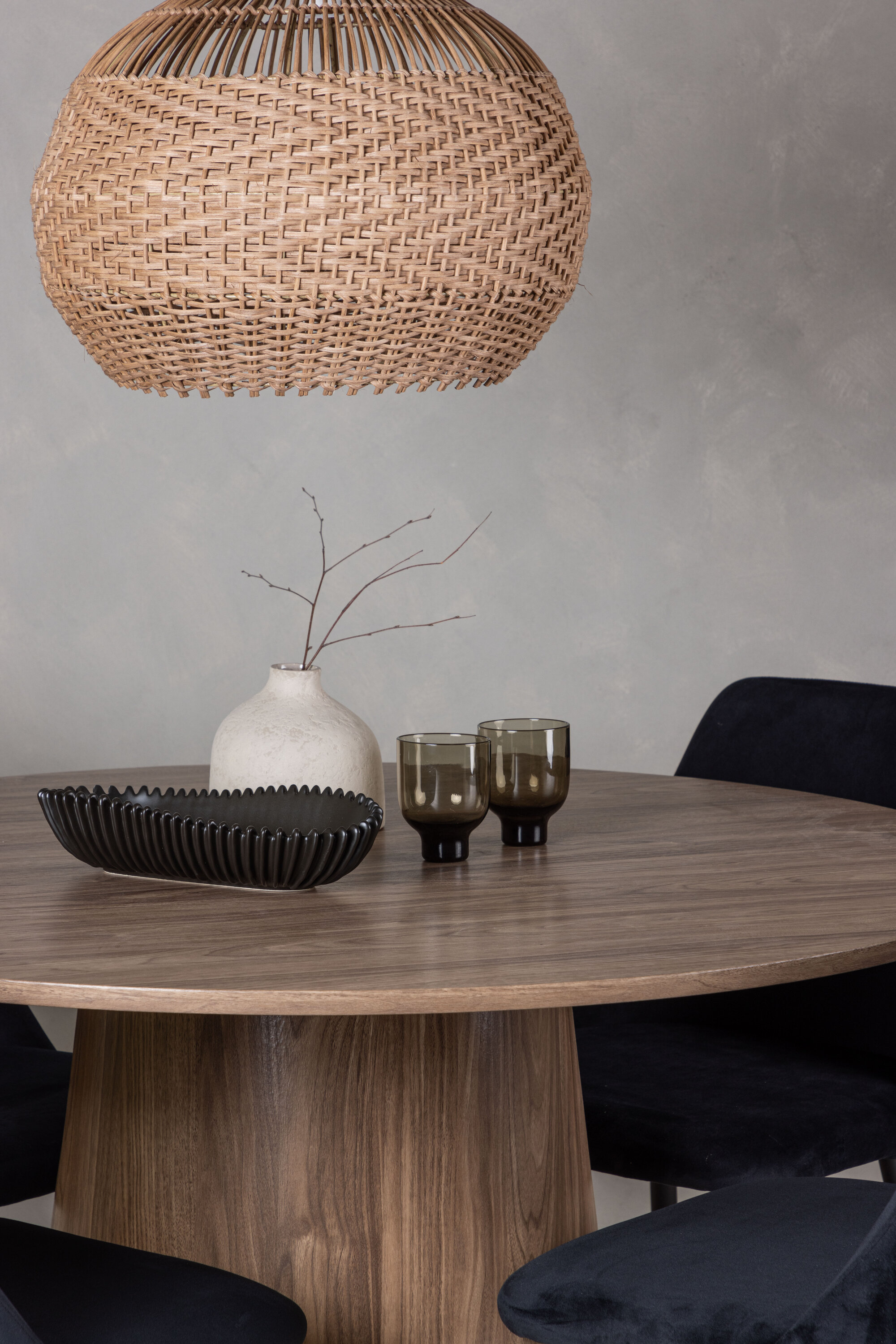 deLOHN Night Kör alakú étkezőgarnitúra