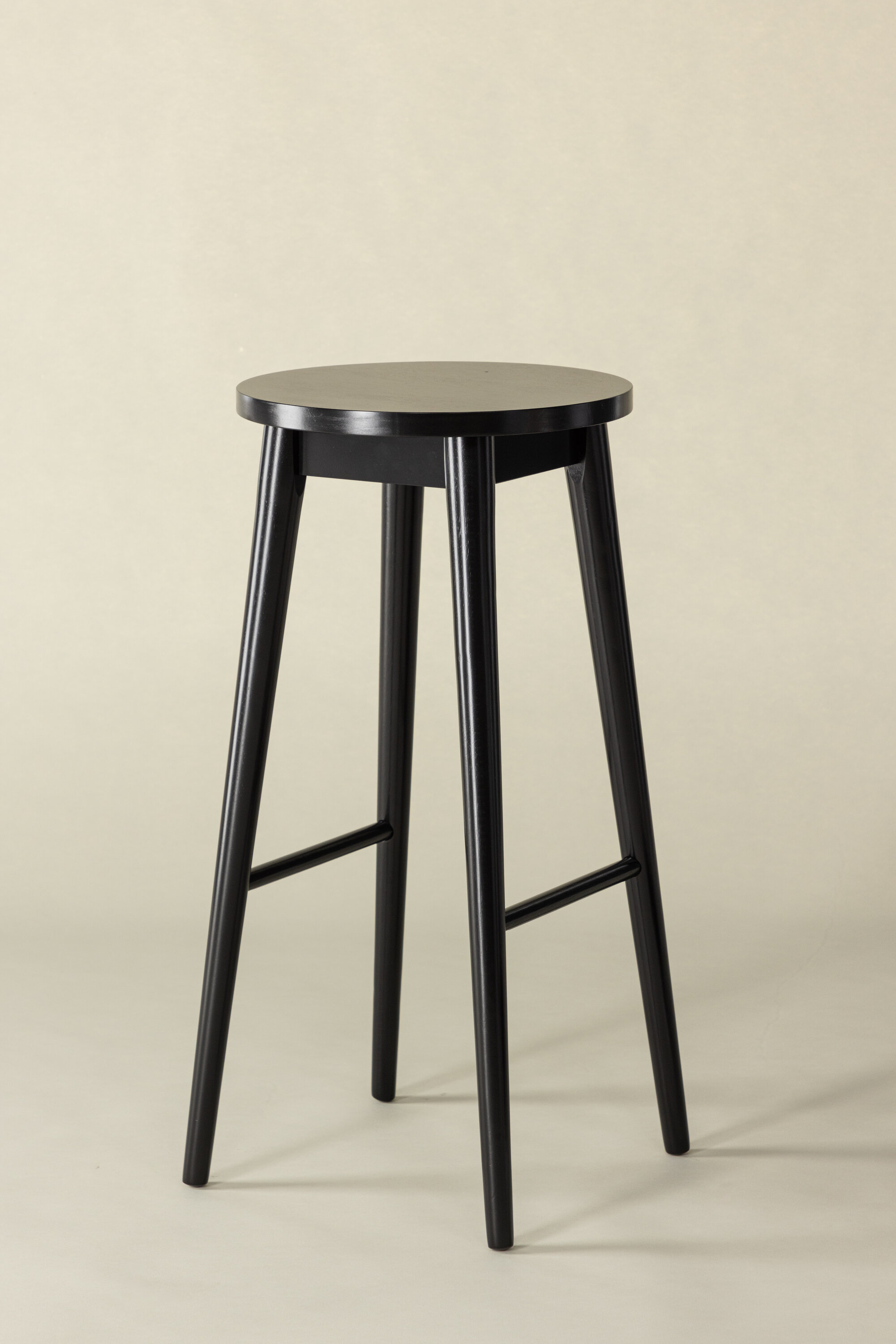 deLOHN Mollösand Bárszék