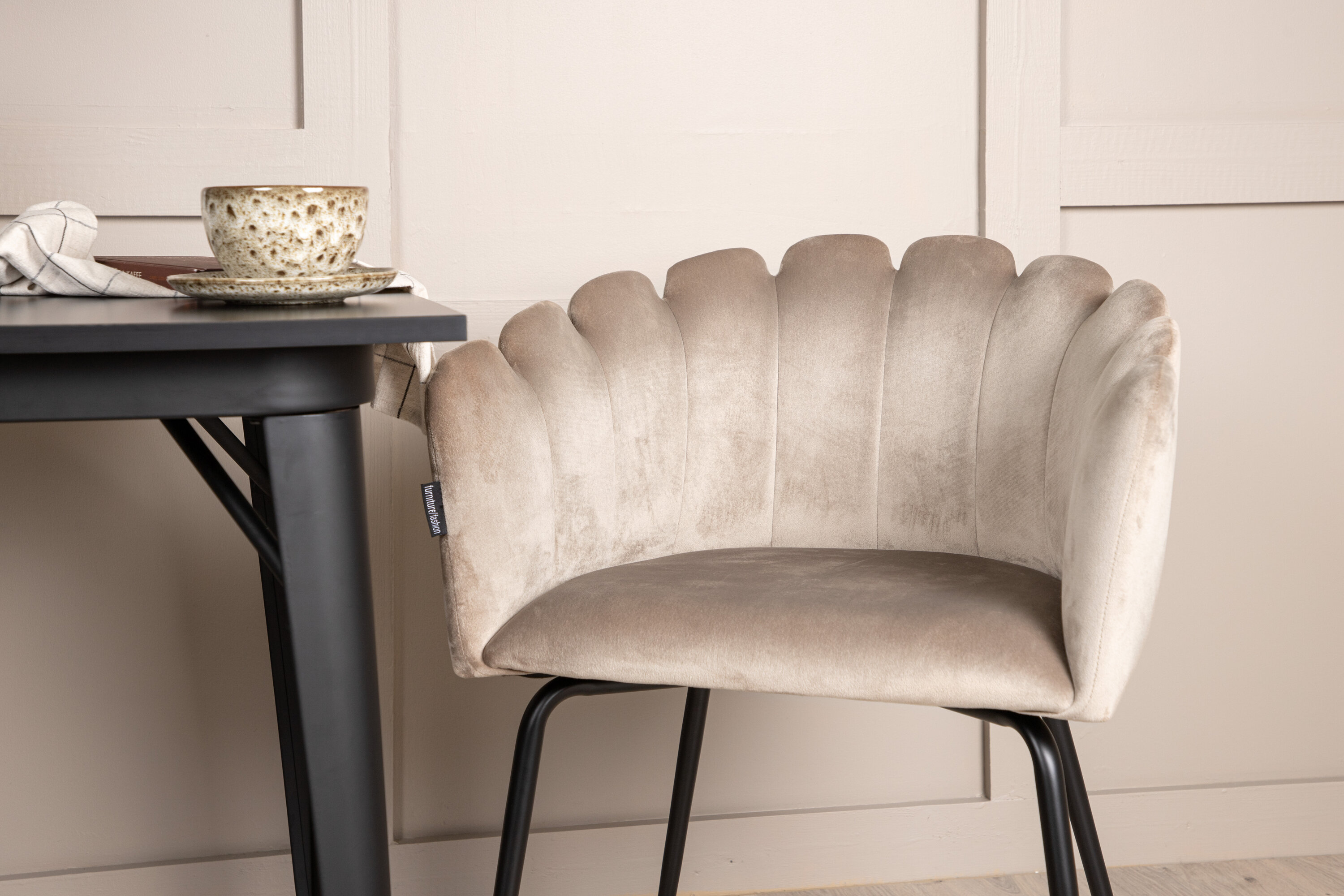 deLOHN Tempe Téglalap alakú étkezőgarnitúra