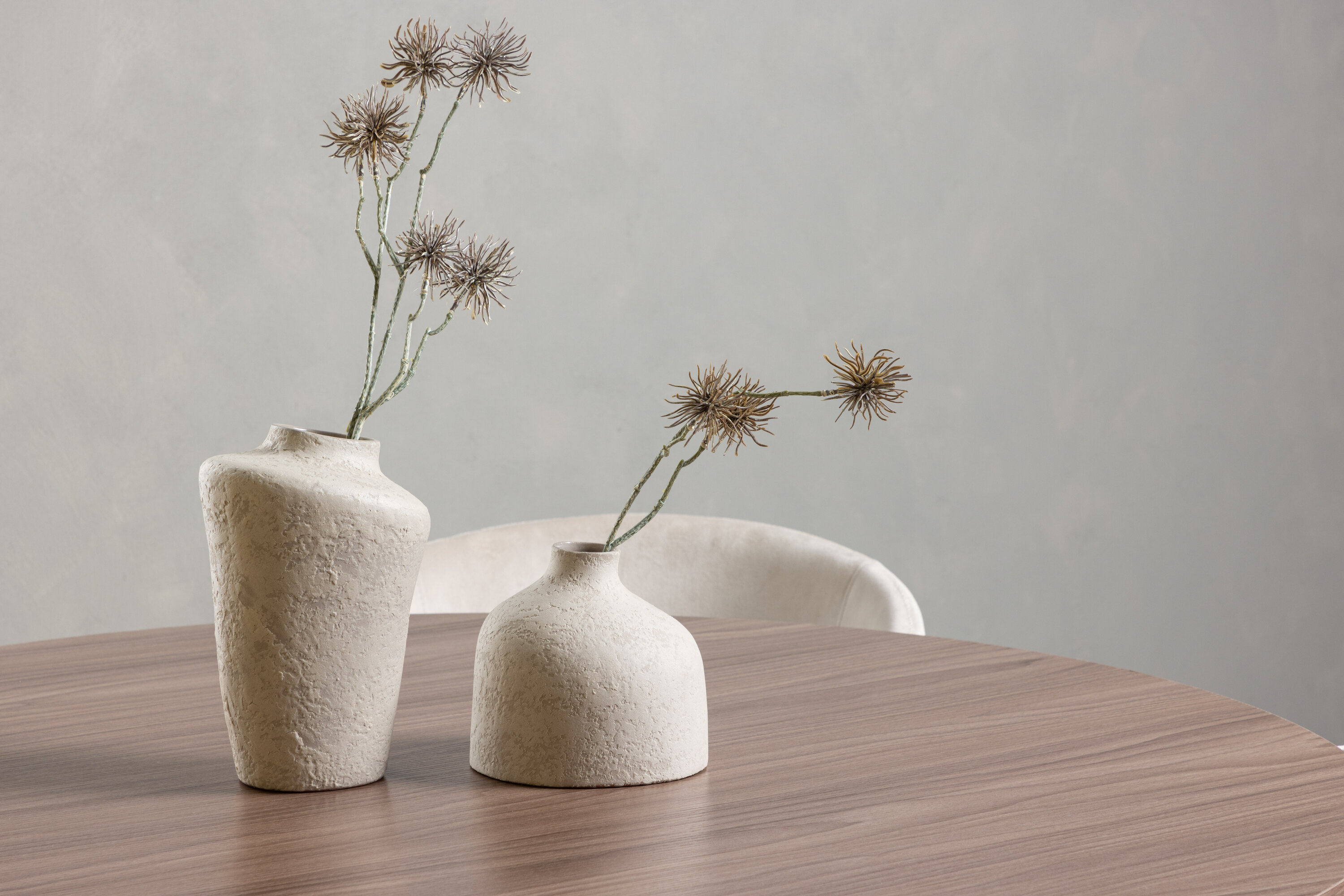 deLOHN Durango, Berit Kör alakú étkezőgarnitúra