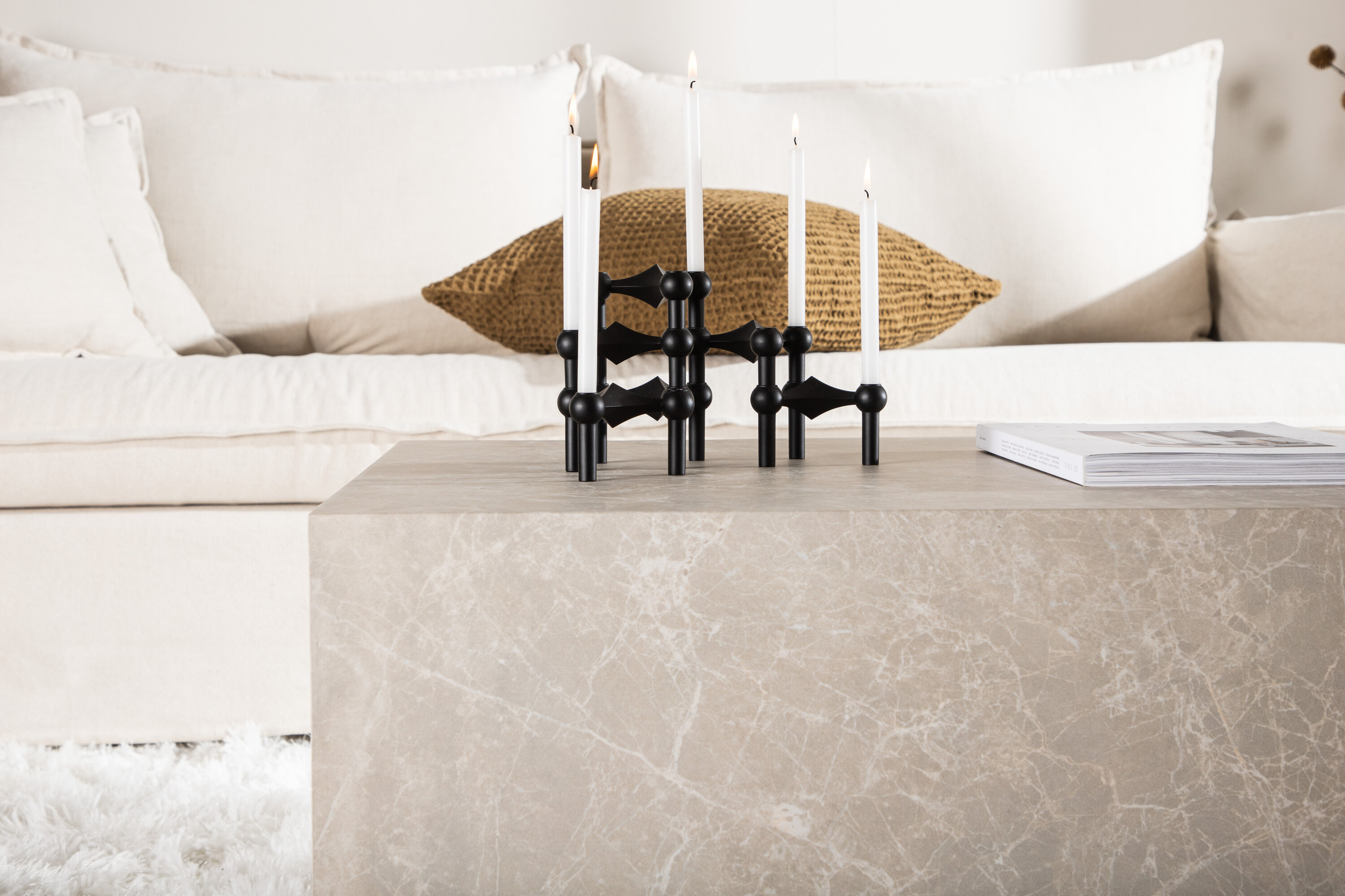 deLOHN York Dohányzóasztal