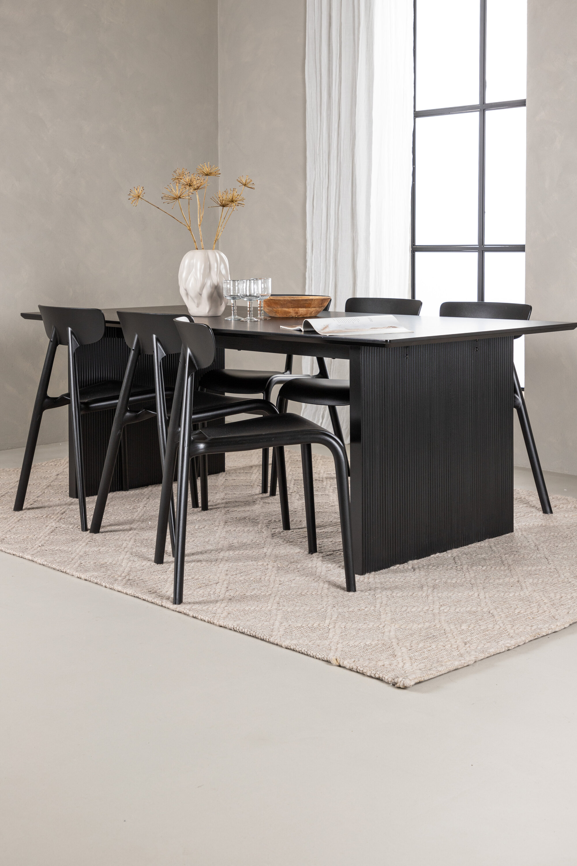 deLOHN Vail, Ursholmen Téglalap alakú étkezőgarnitúra