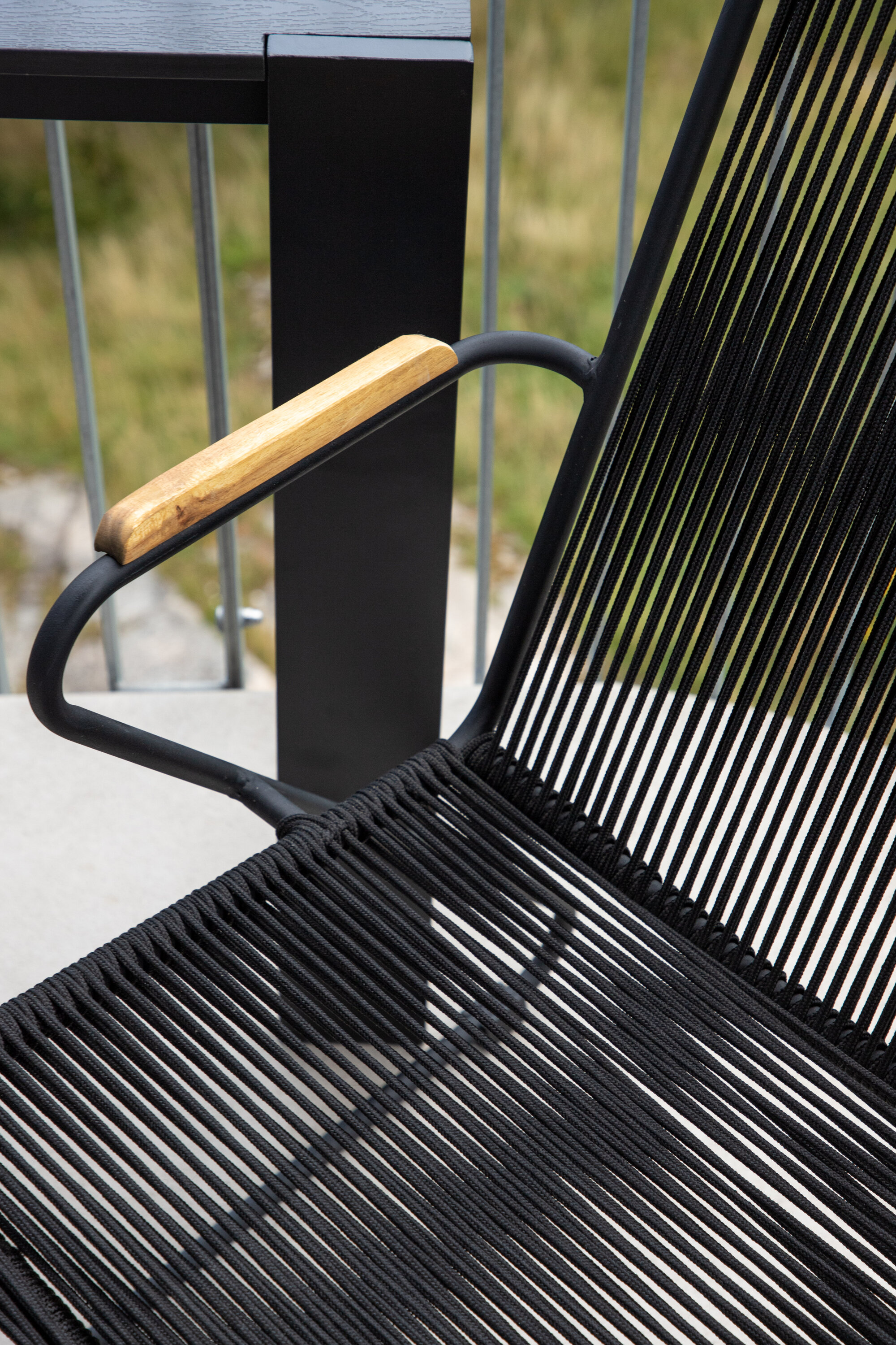 deLOHN Bois Étkezőszék