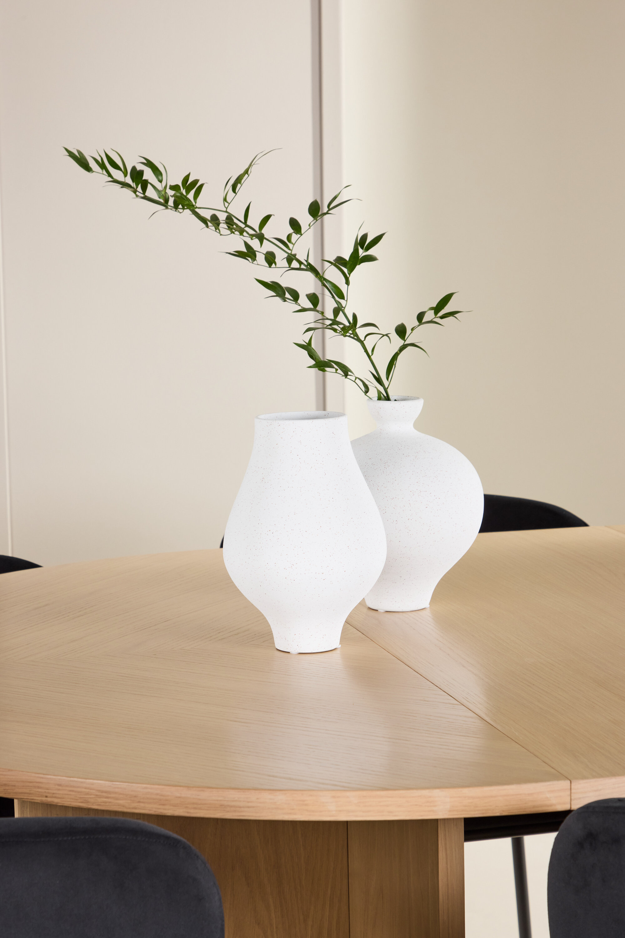 deLOHN Strada, Edina Ovális étkezőgarnitúra deLOHN Strada, Edina Ovális étkezőgarnitúra