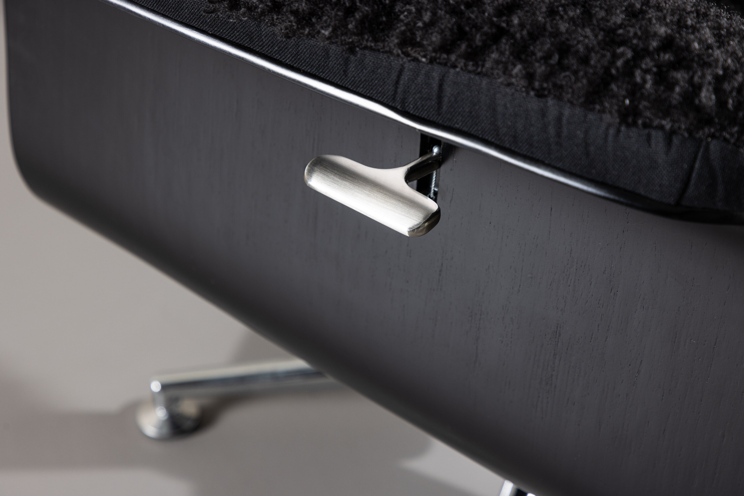 deLOHN Hagön Nyugágy szék