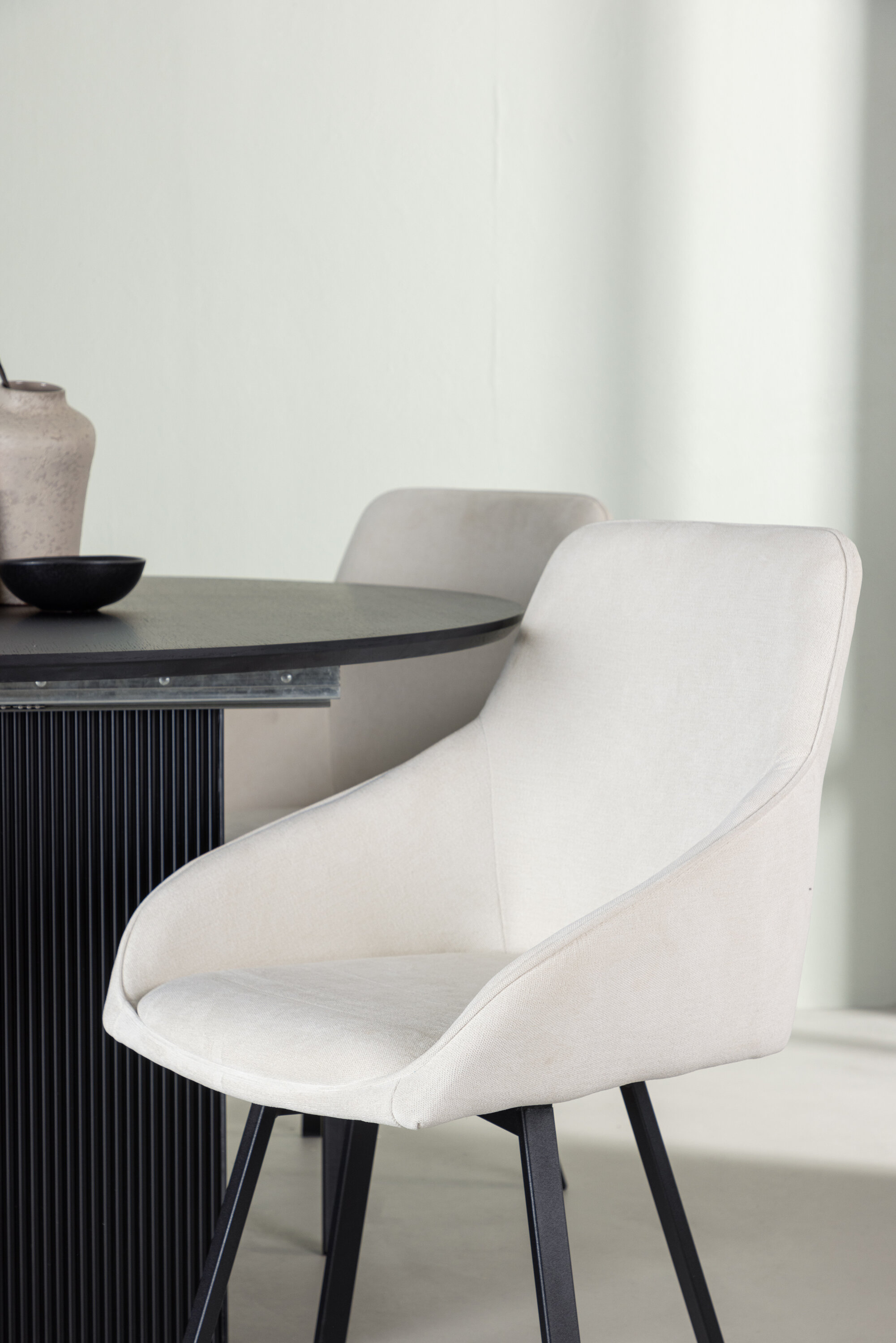 deLOHN Rosie Kör alakú étkezőgarnitúra