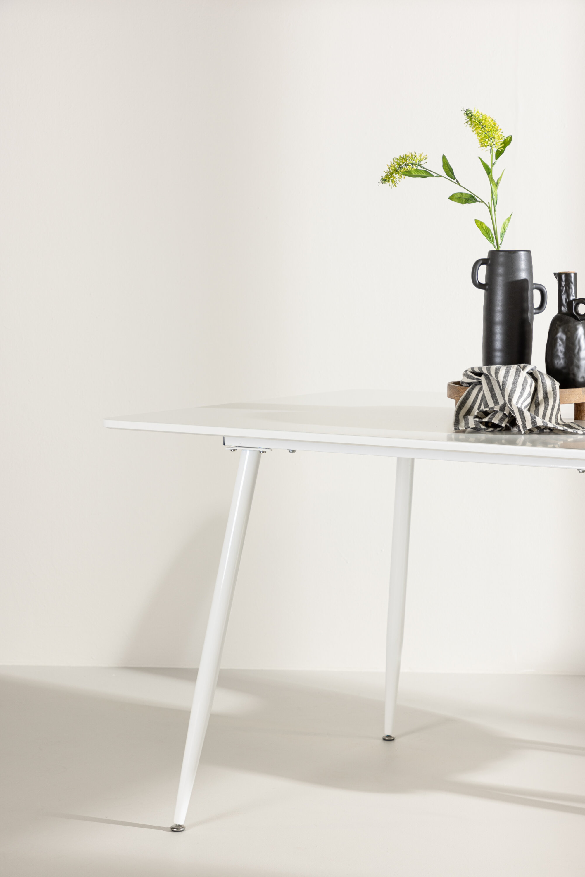 deLOHN Silar Téglalap alakú étkezőasztal