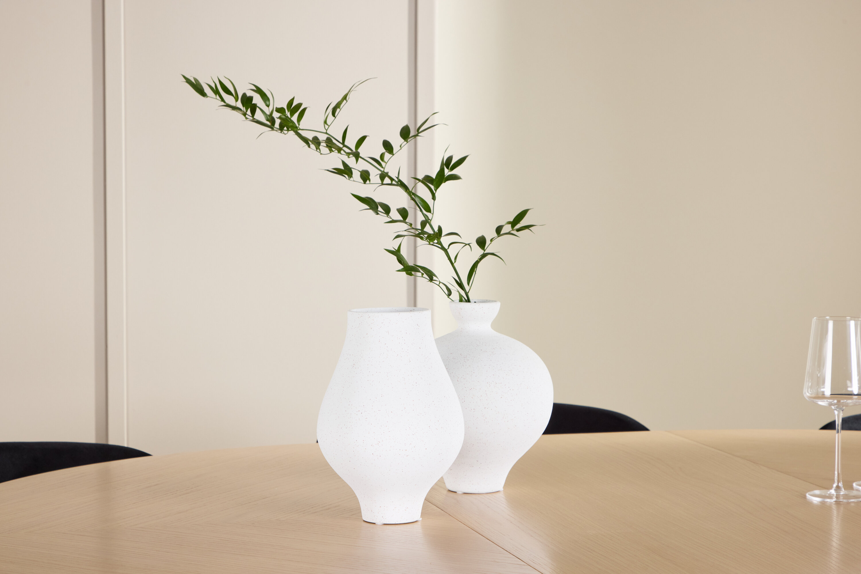 deLOHN Strada, Edina Ovális étkezőgarnitúra deLOHN Strada, Edina Ovális étkezőgarnitúra