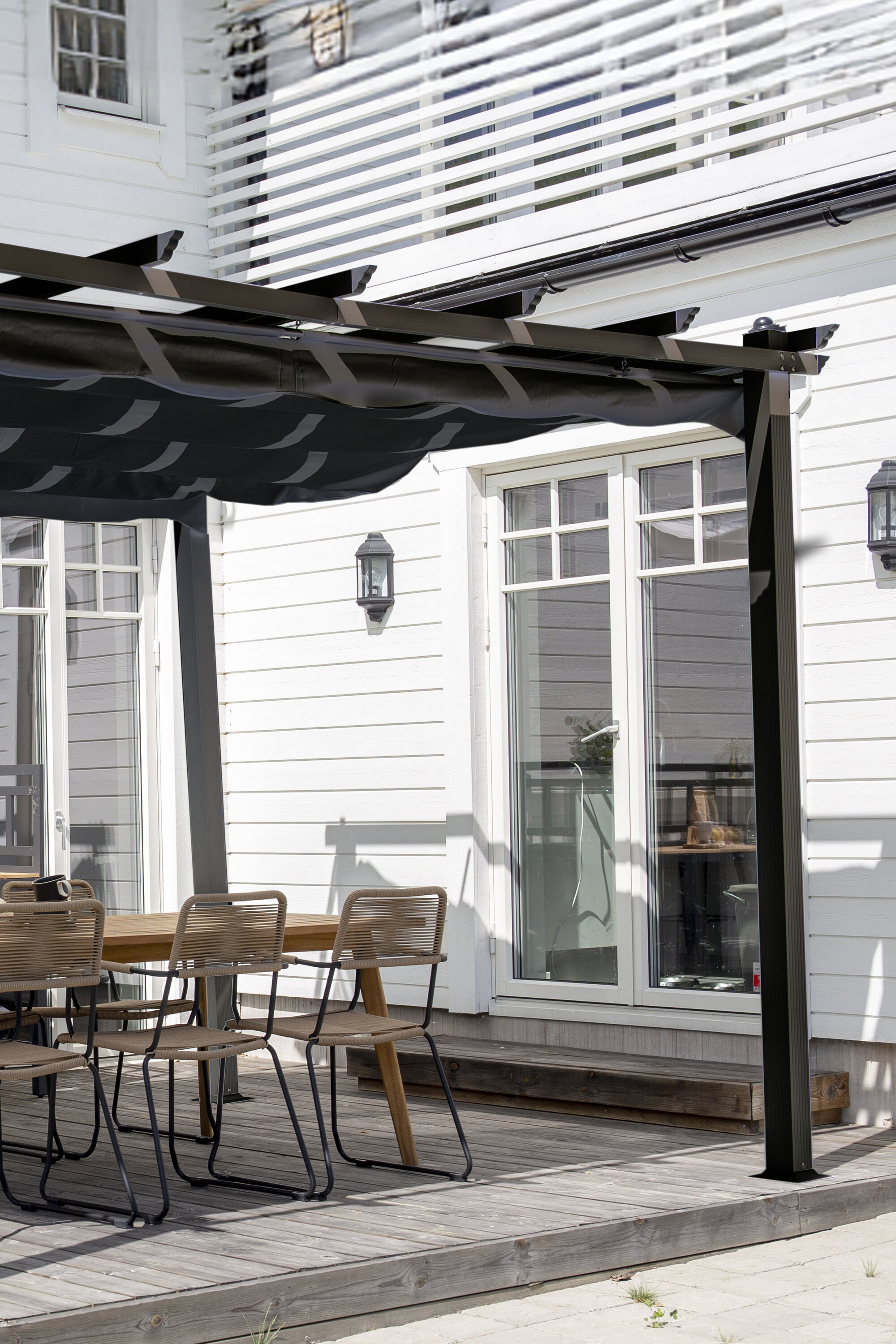 deLOHN Lazio Kerti pergola