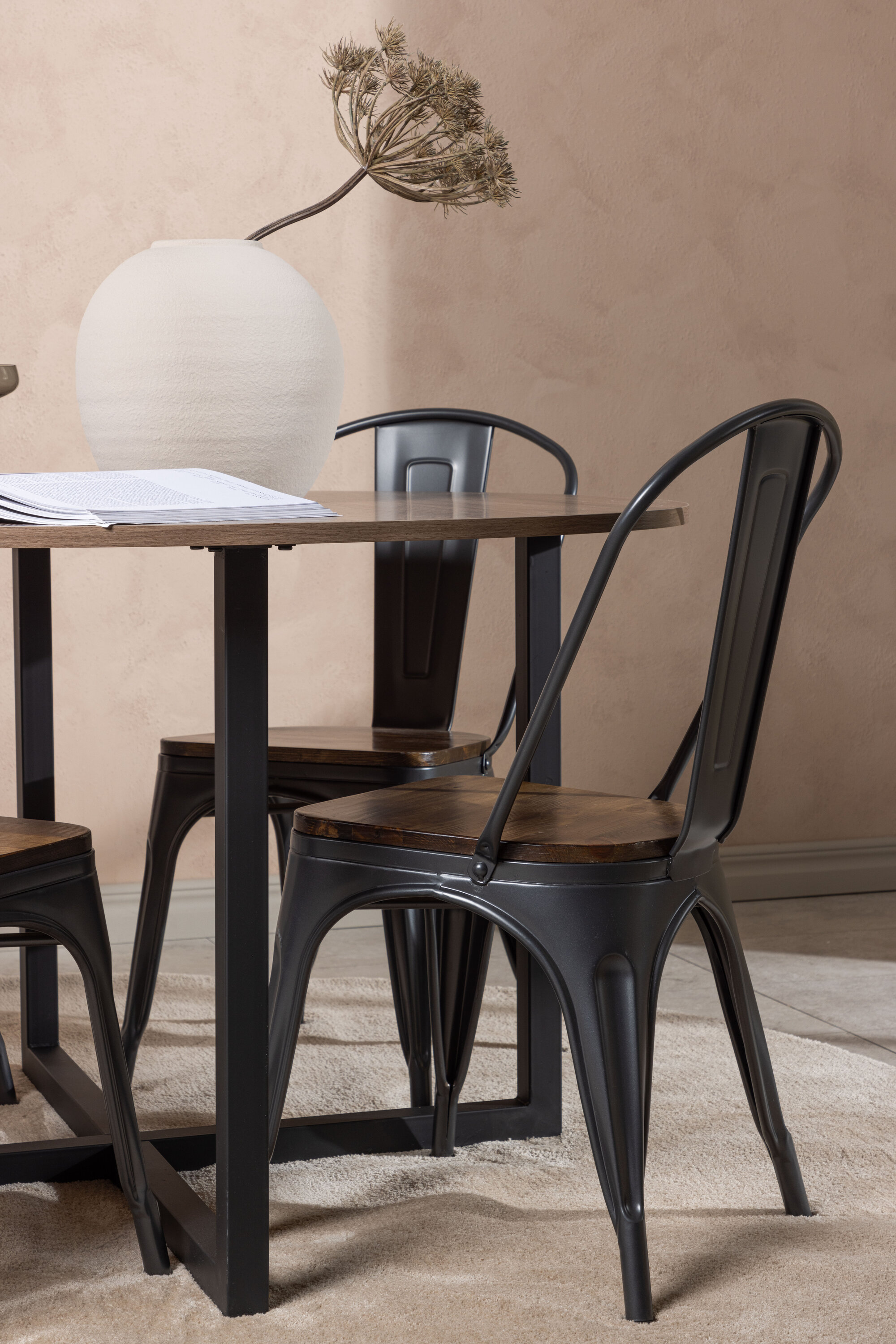 deLOHN Durango, Tempe Kör alakú étkezőgarnitúra