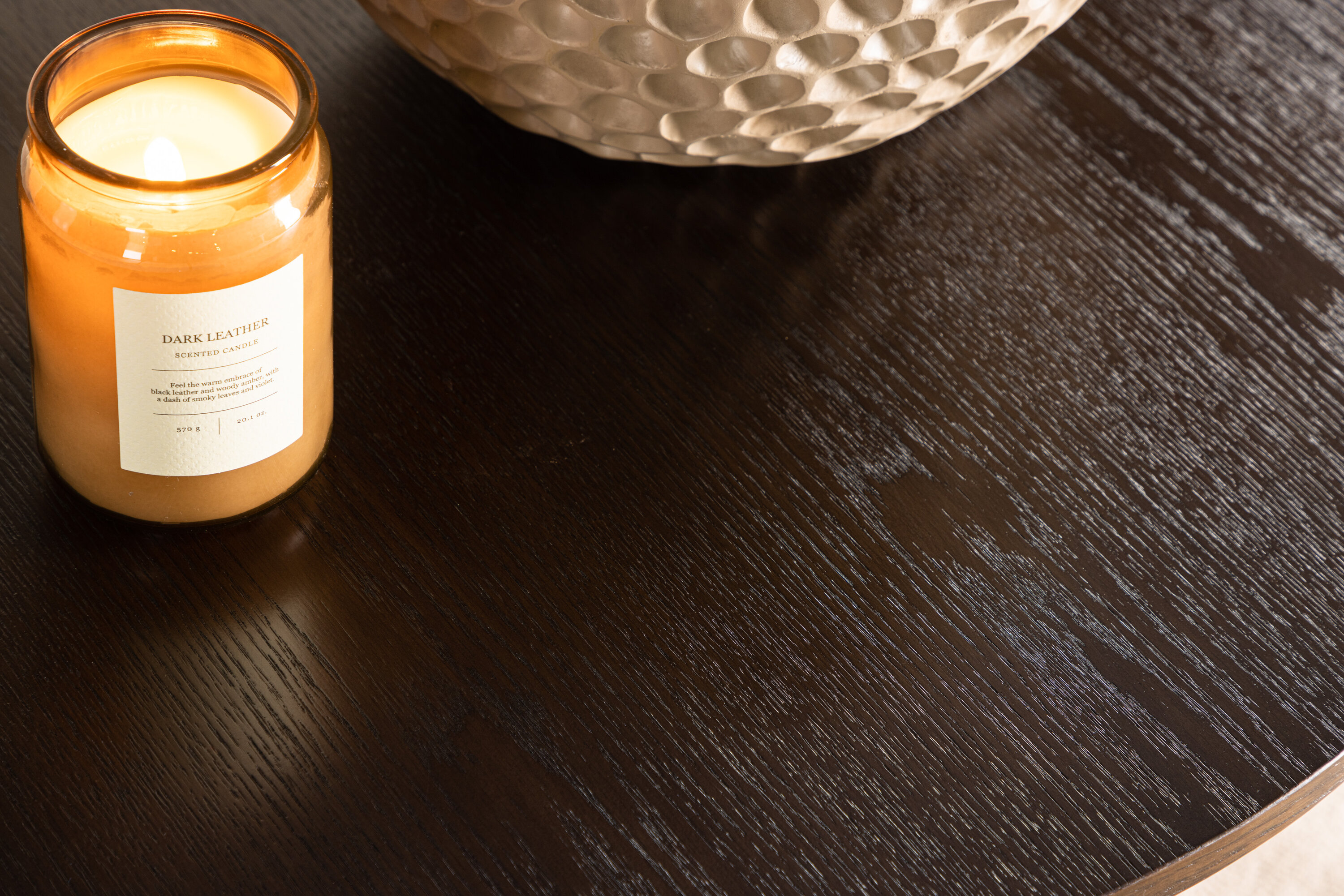 deLOHN Bianca Dohányzóasztal