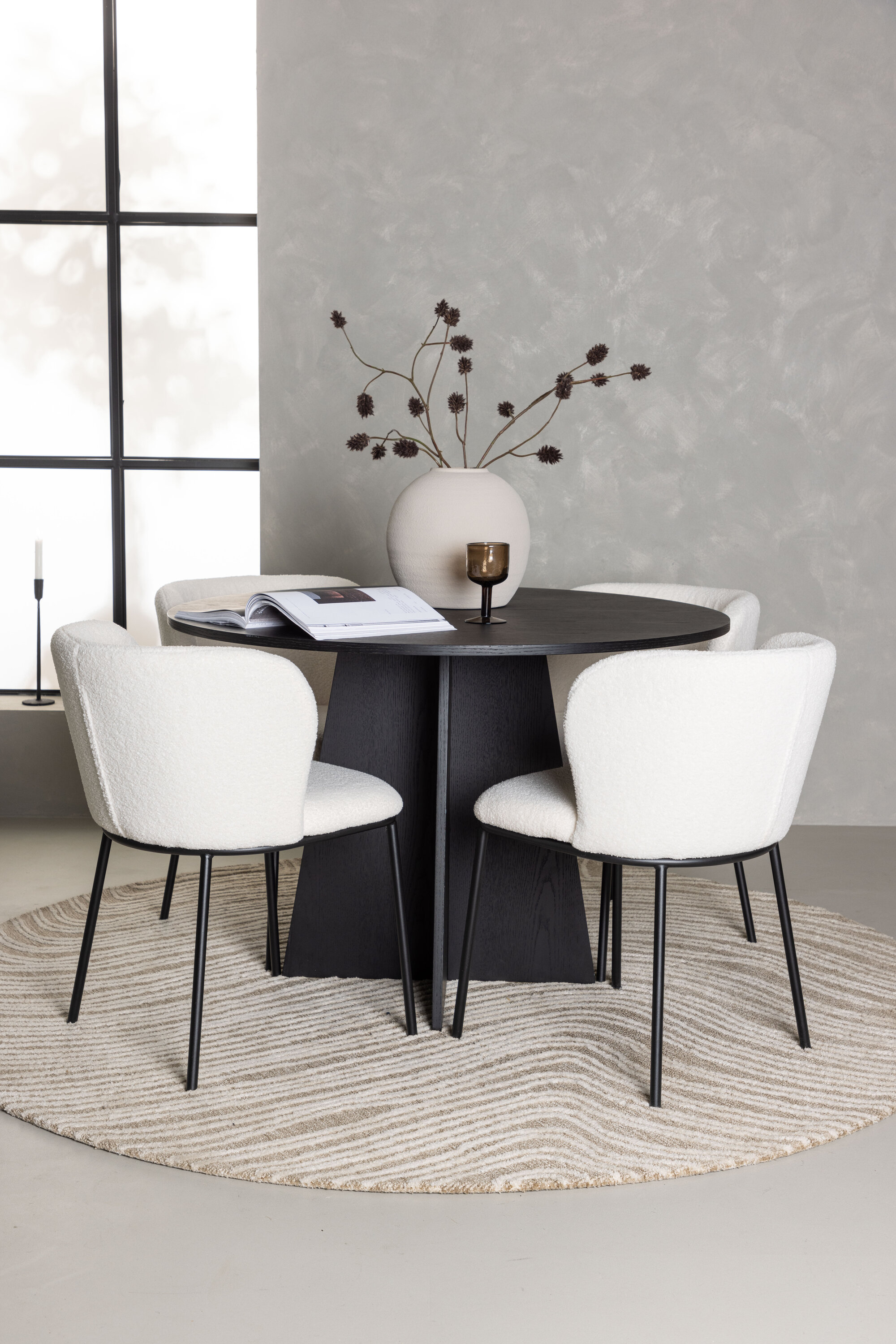 deLOHN Edina Kör alakú étkezőgarnitúra