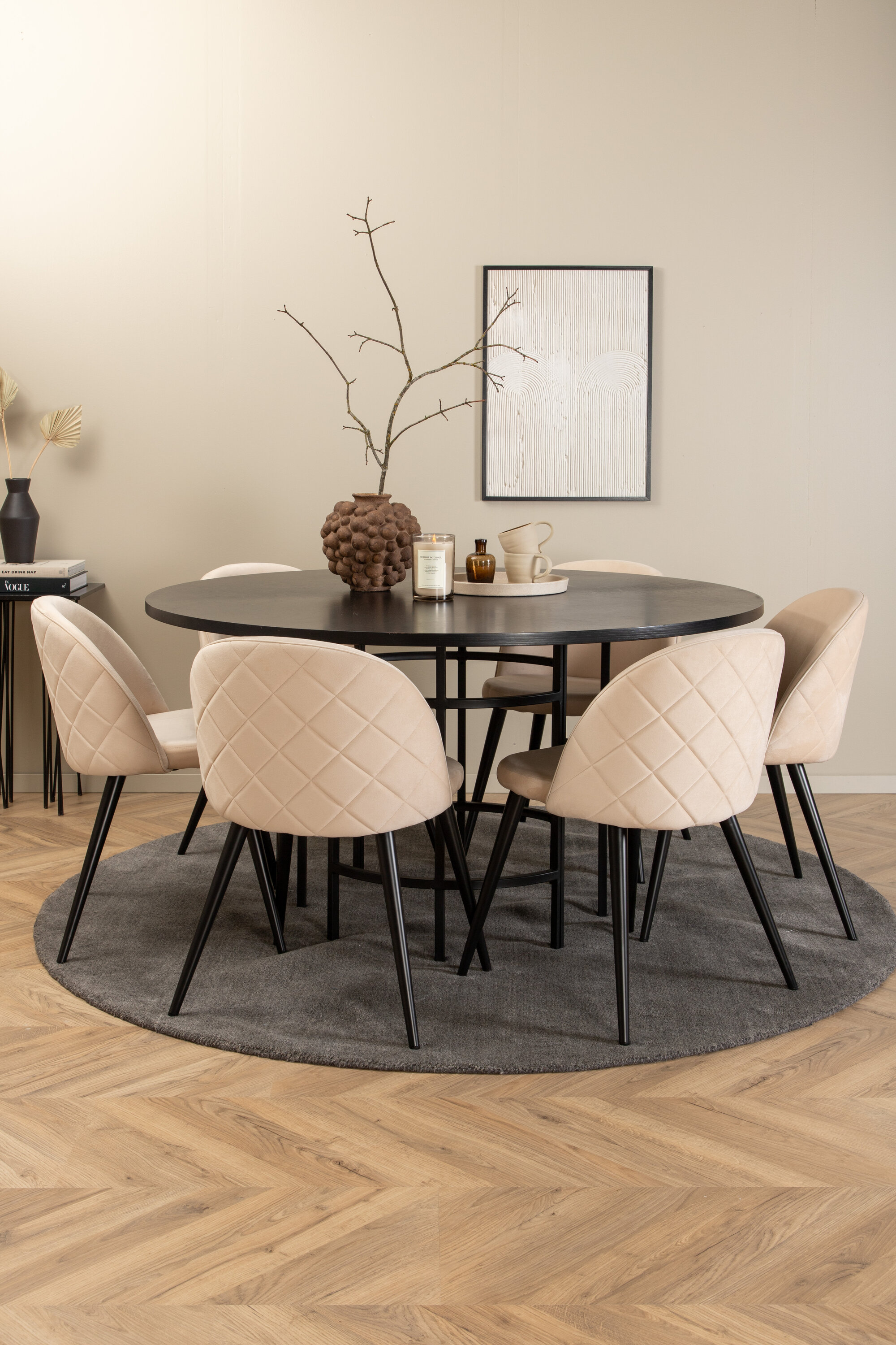 deLOHN Copenhagen, Velvet Kör alakú étkezőgarnitúra deLOHN Copenhagen, Velvet Kör alakú étkezőgarnitúra