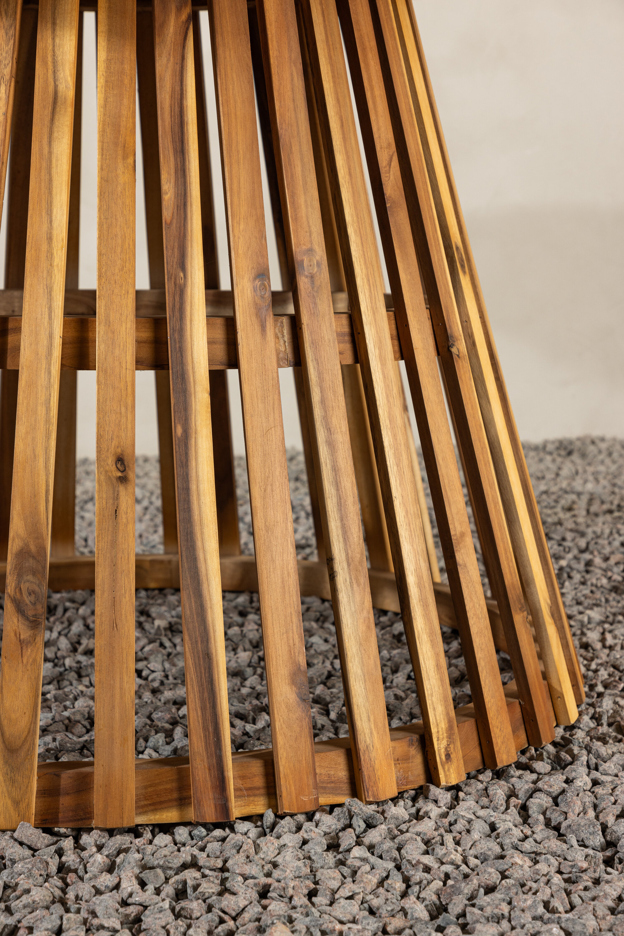 deLOHN Tucumán Kerek étkezőasztal