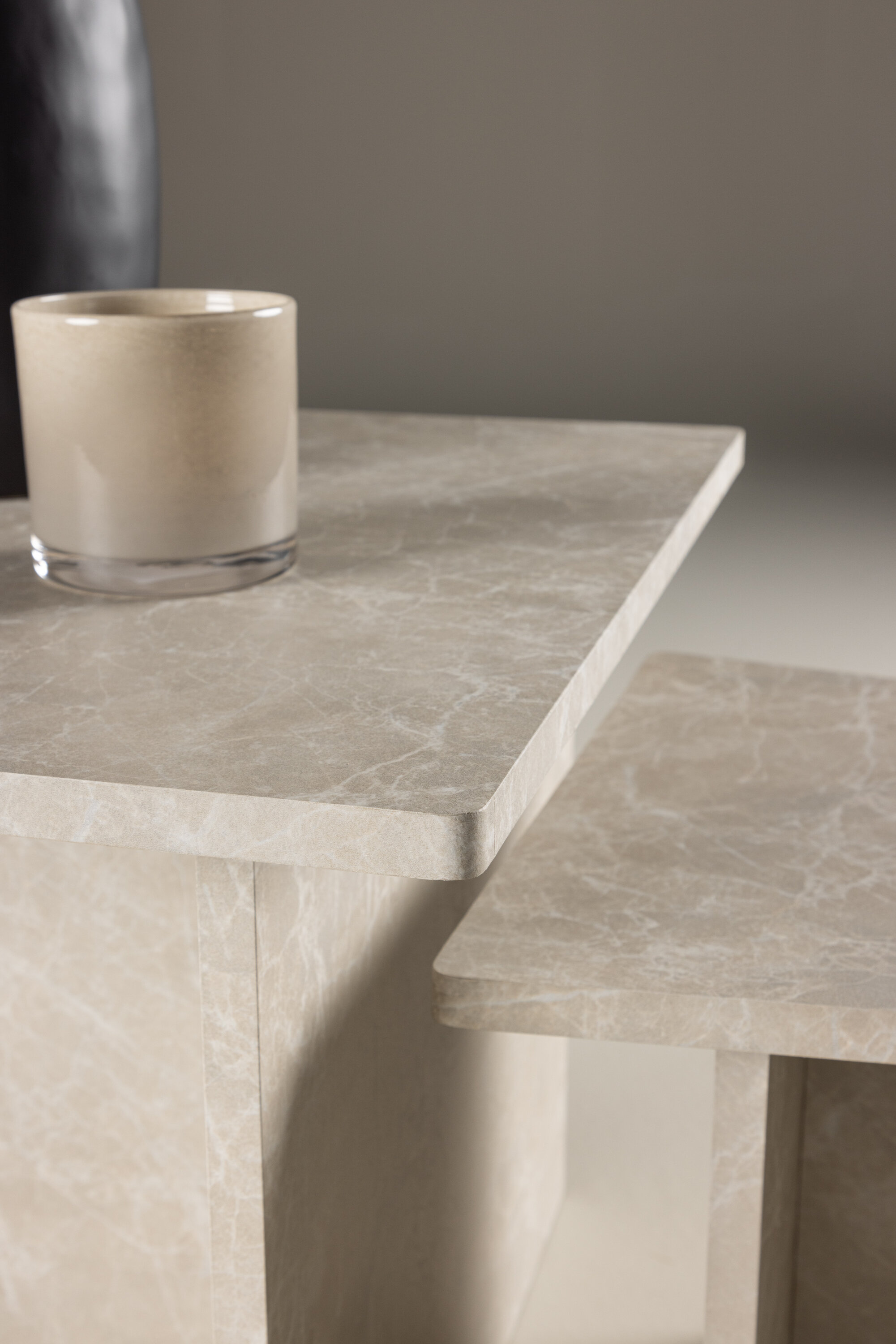 deLOHN Sala Dohányzóasztal