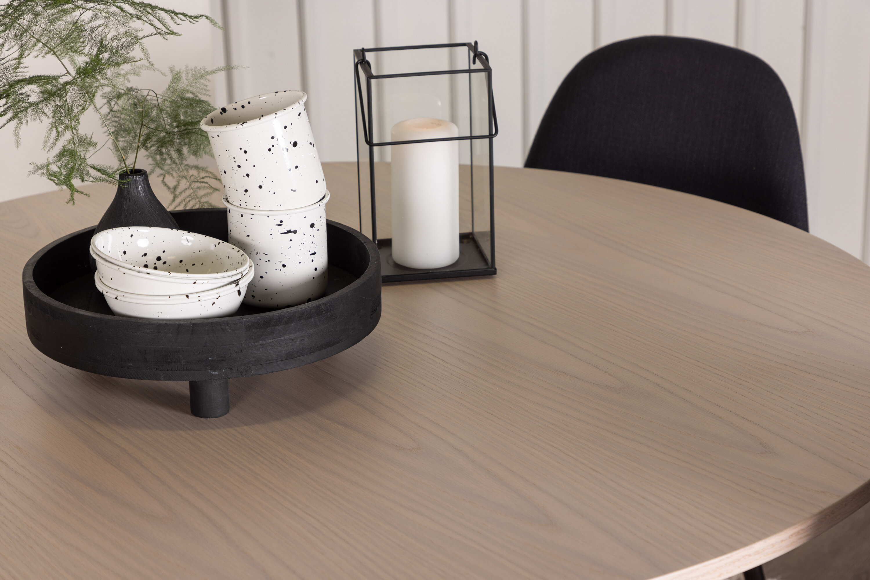 deLOHN Olivia, Polar Kör alakú étkezőgarnitúra