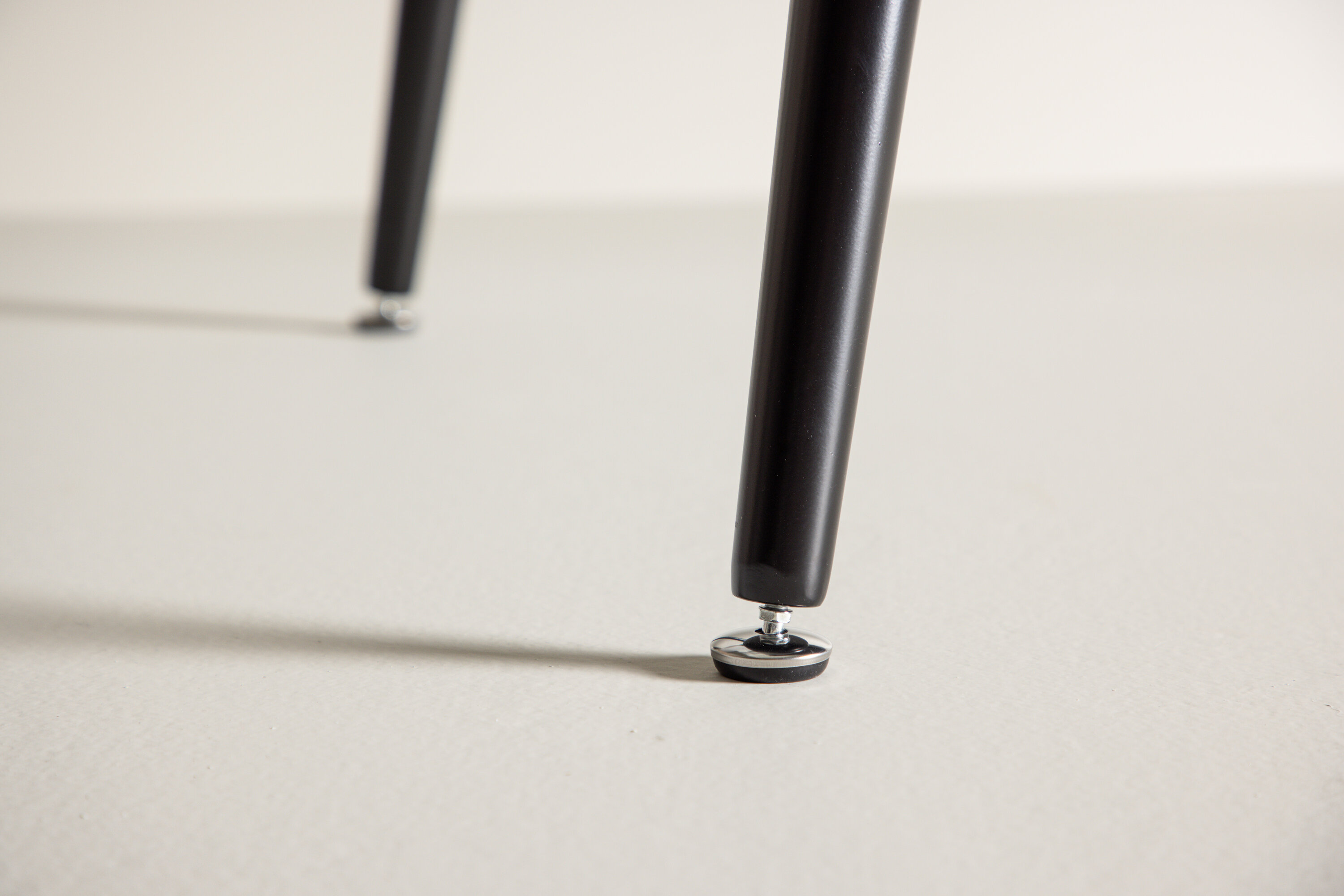 deLOHN Dipp Téglalap alakú étkezőasztal