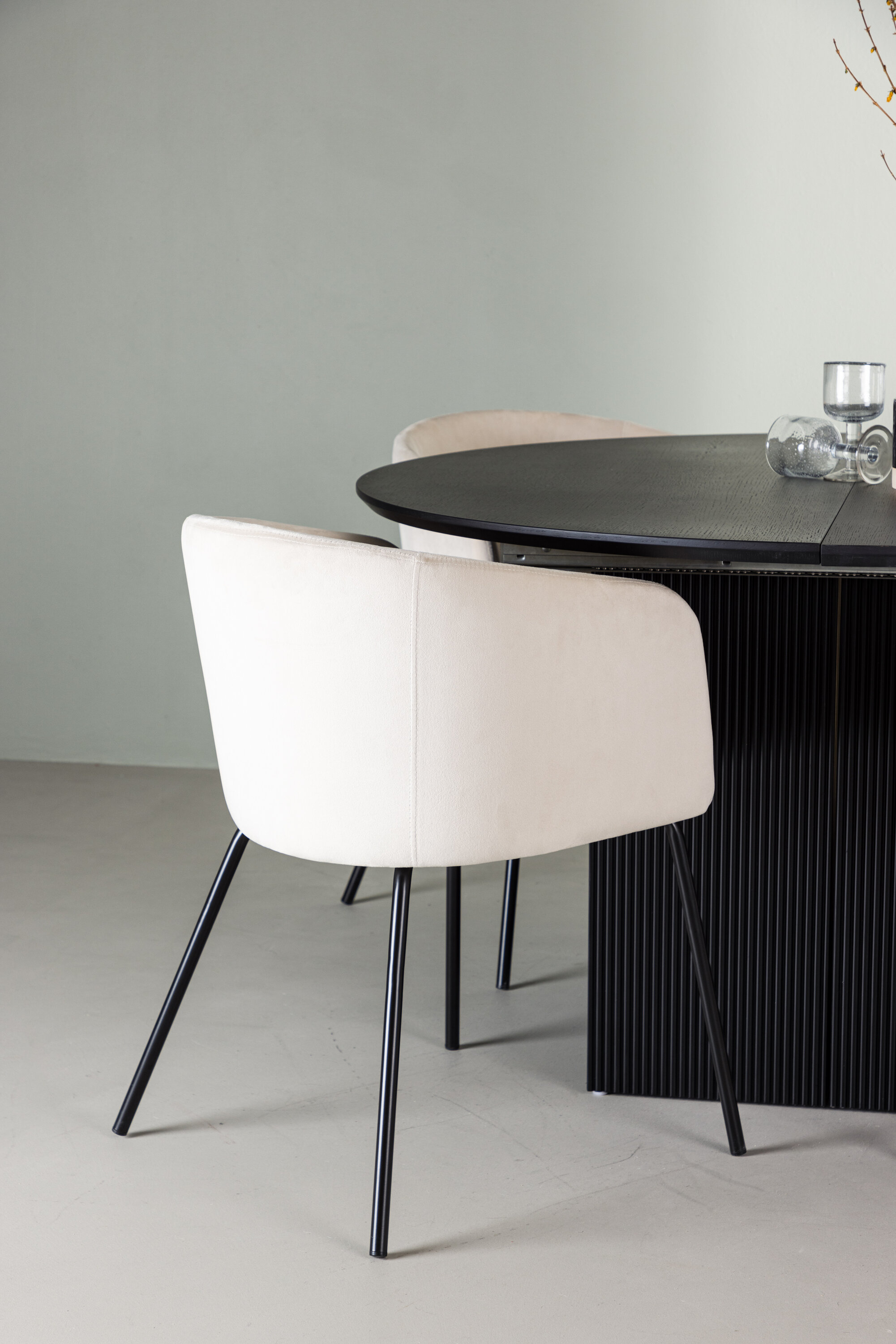 deLOHN Berit Kör alakú étkezőgarnitúra