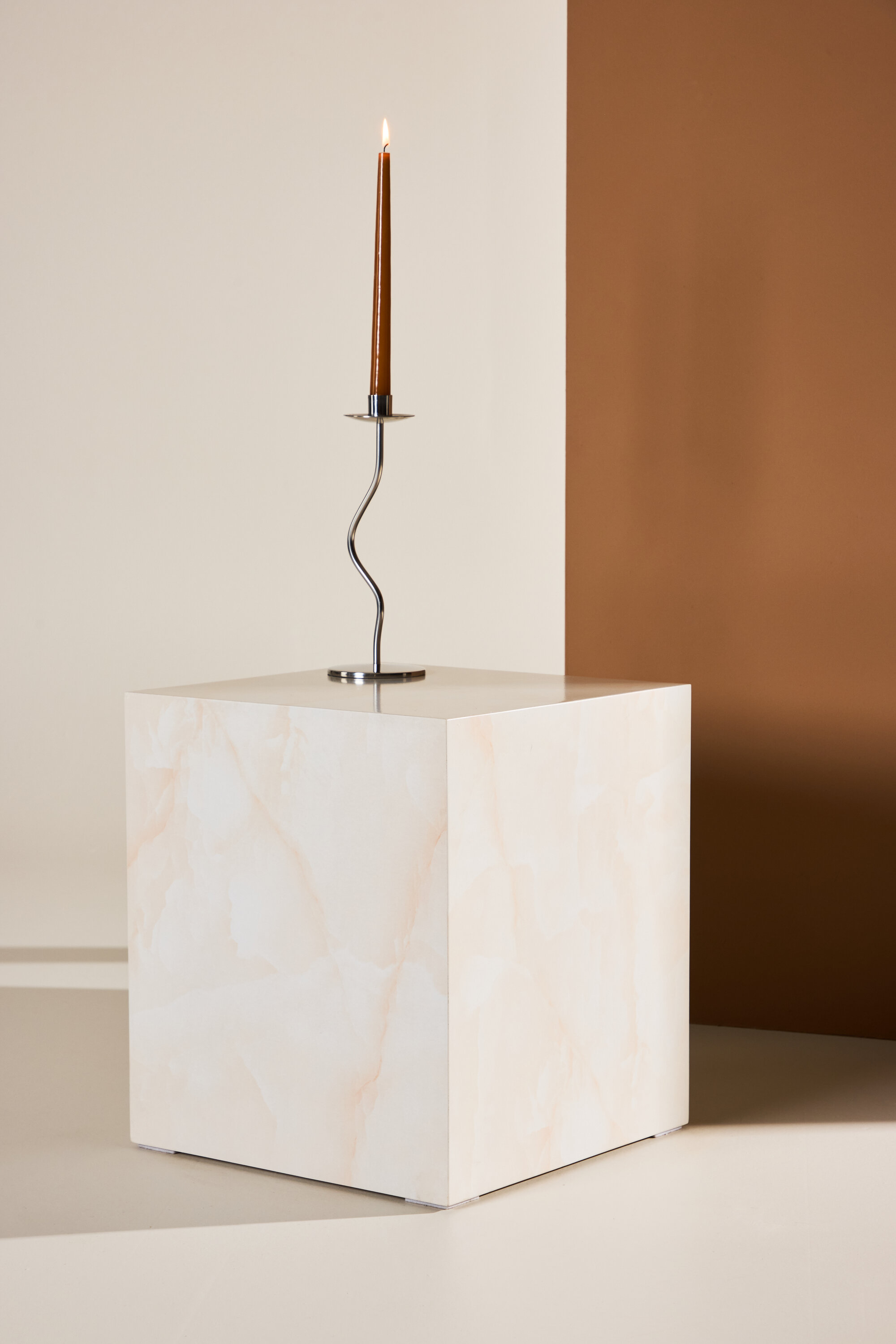 deLOHN York Dohányzóasztal