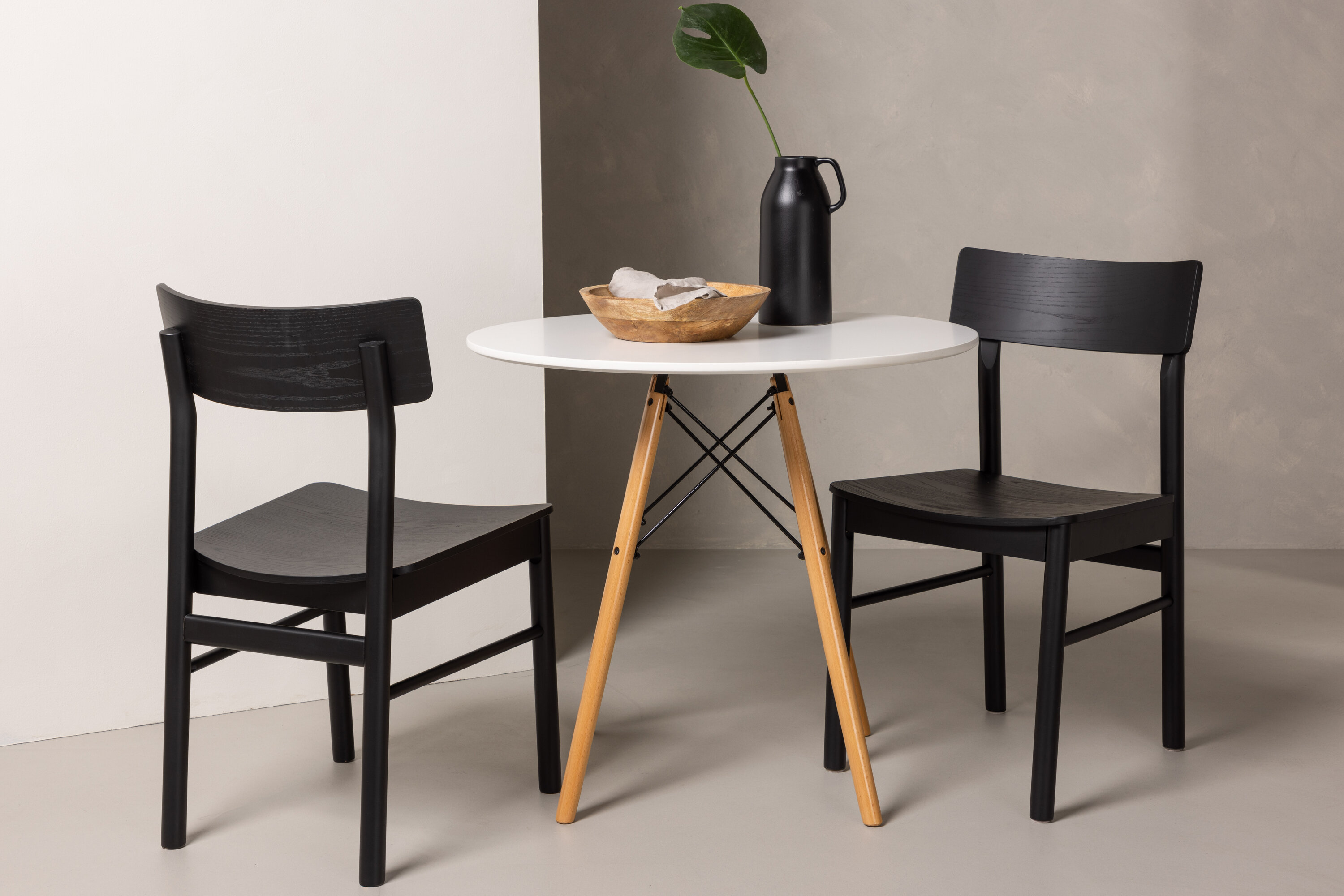 deLOHN Danburi, Montros Kör alakú étkezőgarnitúra