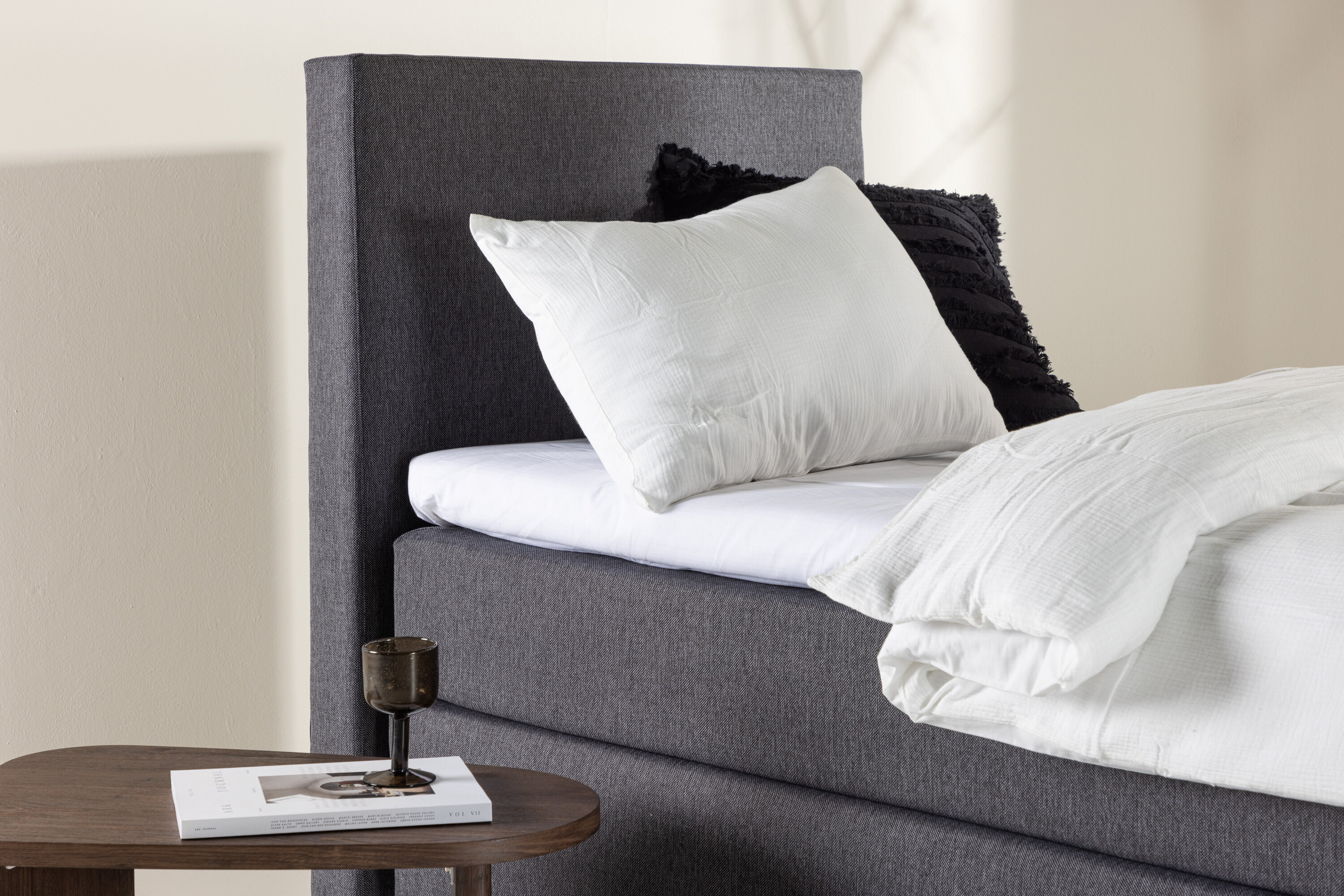 deLOHN Toledo Egyszemélyes ágy