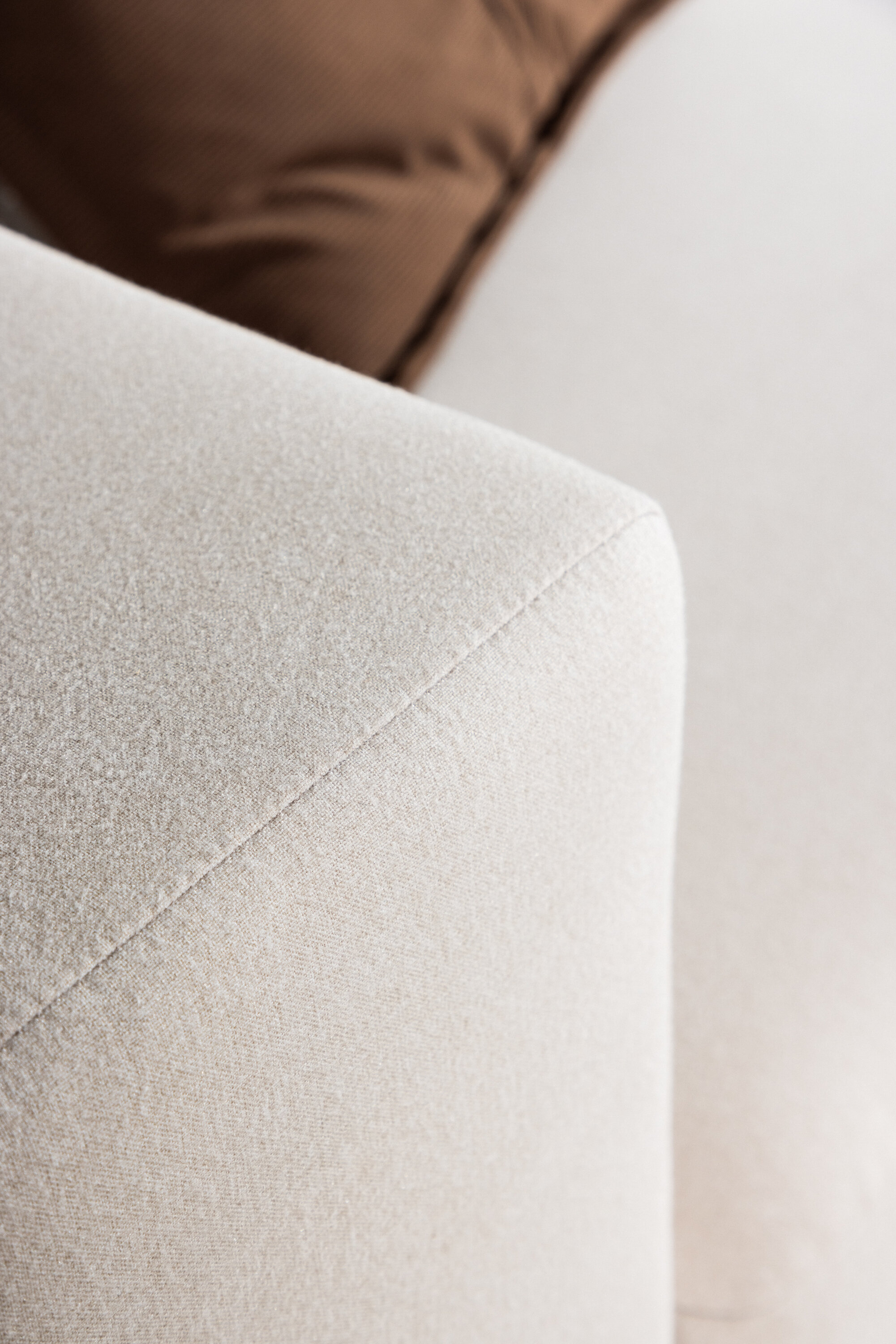 deLOHN Lumi Háromszemélyes kanapé