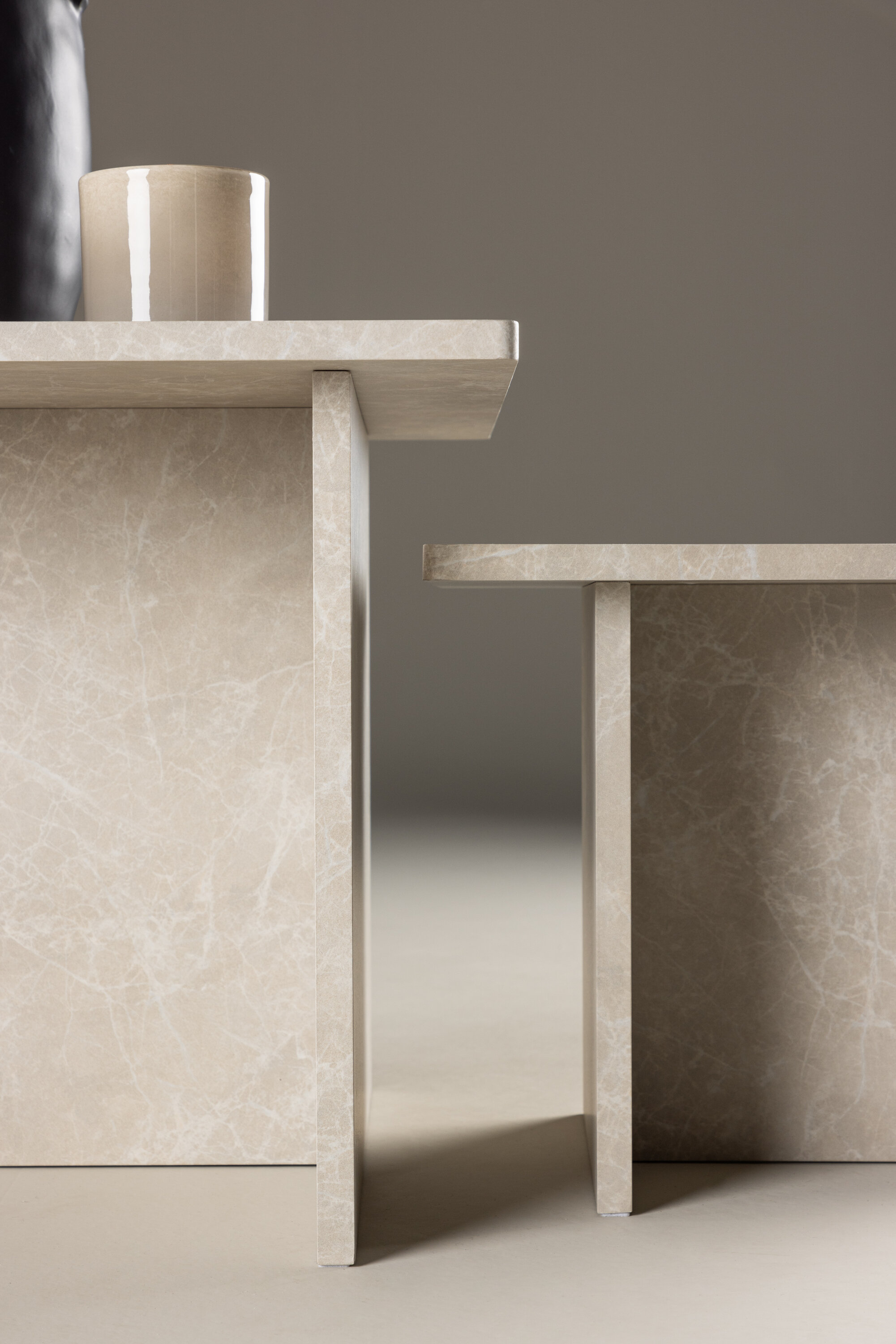 deLOHN Sala Dohányzóasztal