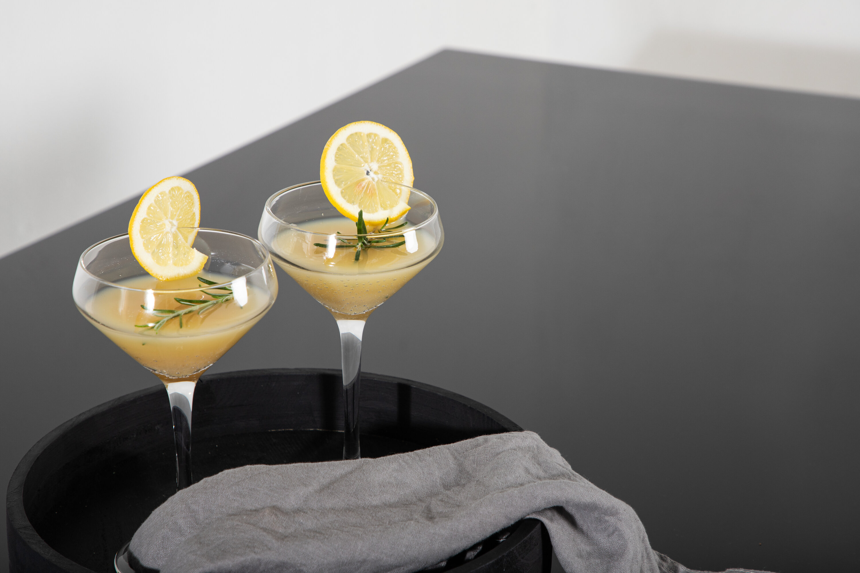 deLOHN Dallas Téglalap alakú étkezőasztal