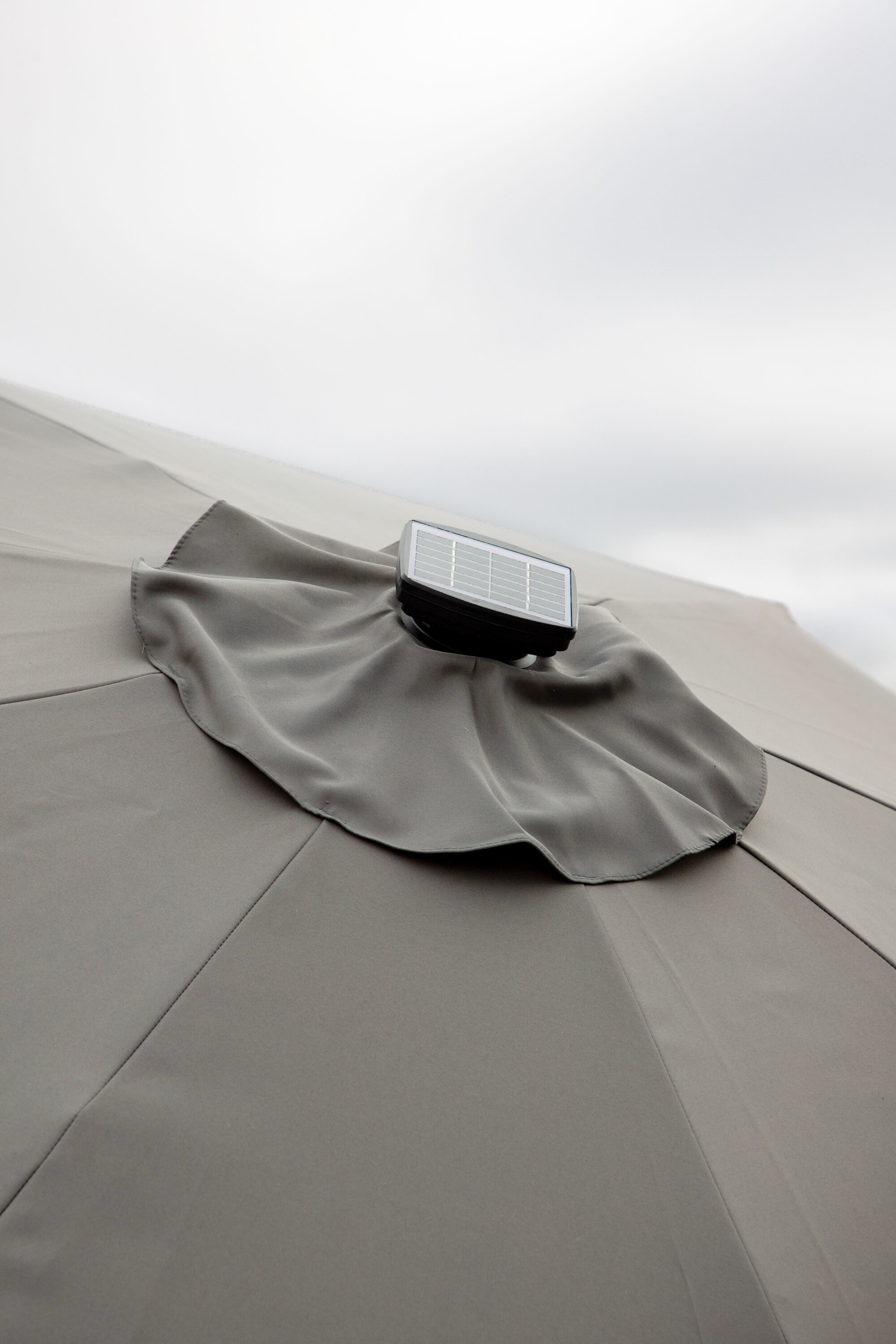 deLOHN Sabal Napernyő