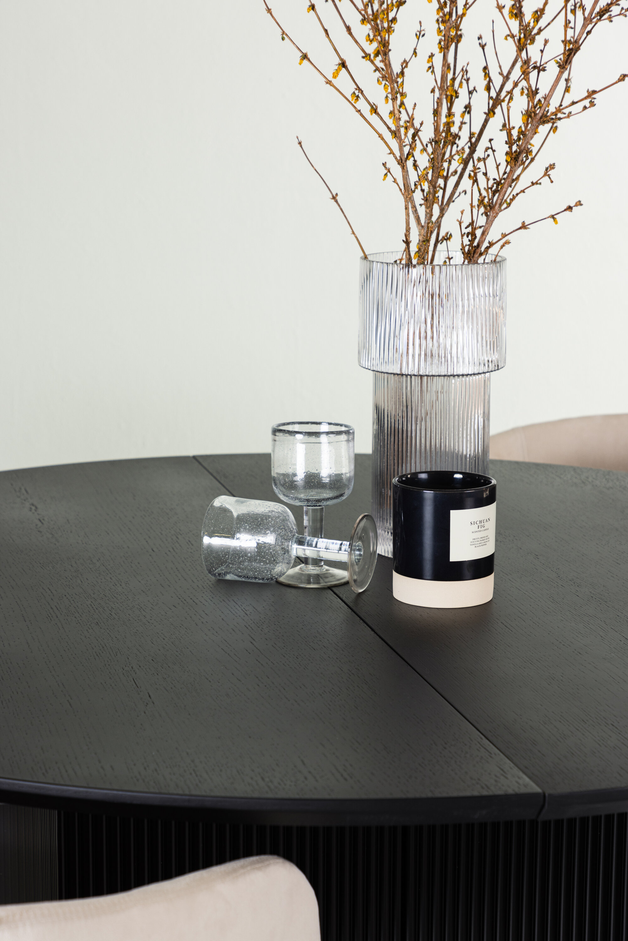 deLOHN Berit Kör alakú étkezőgarnitúra