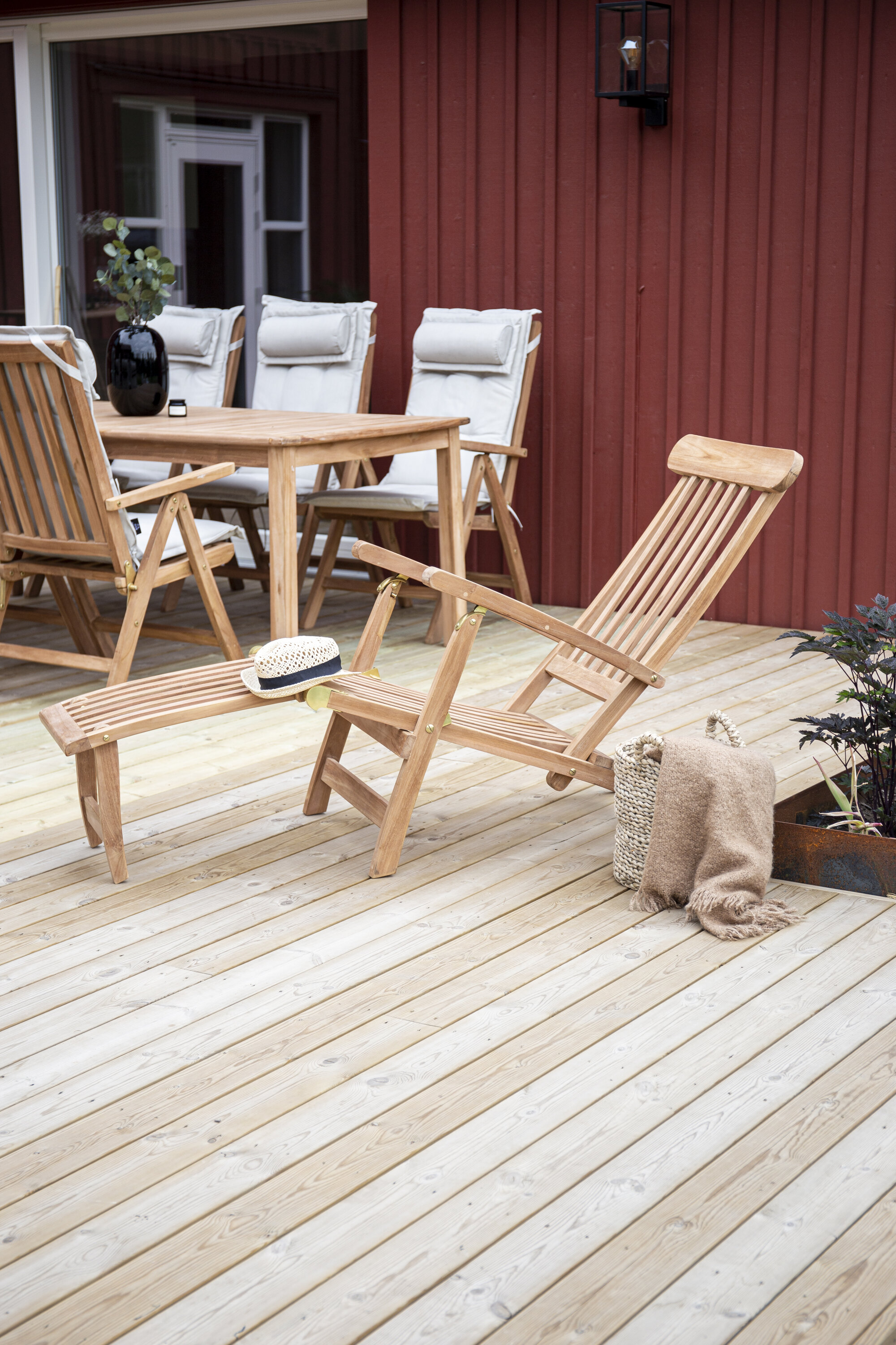 deLOHN Kenya Napozóágy