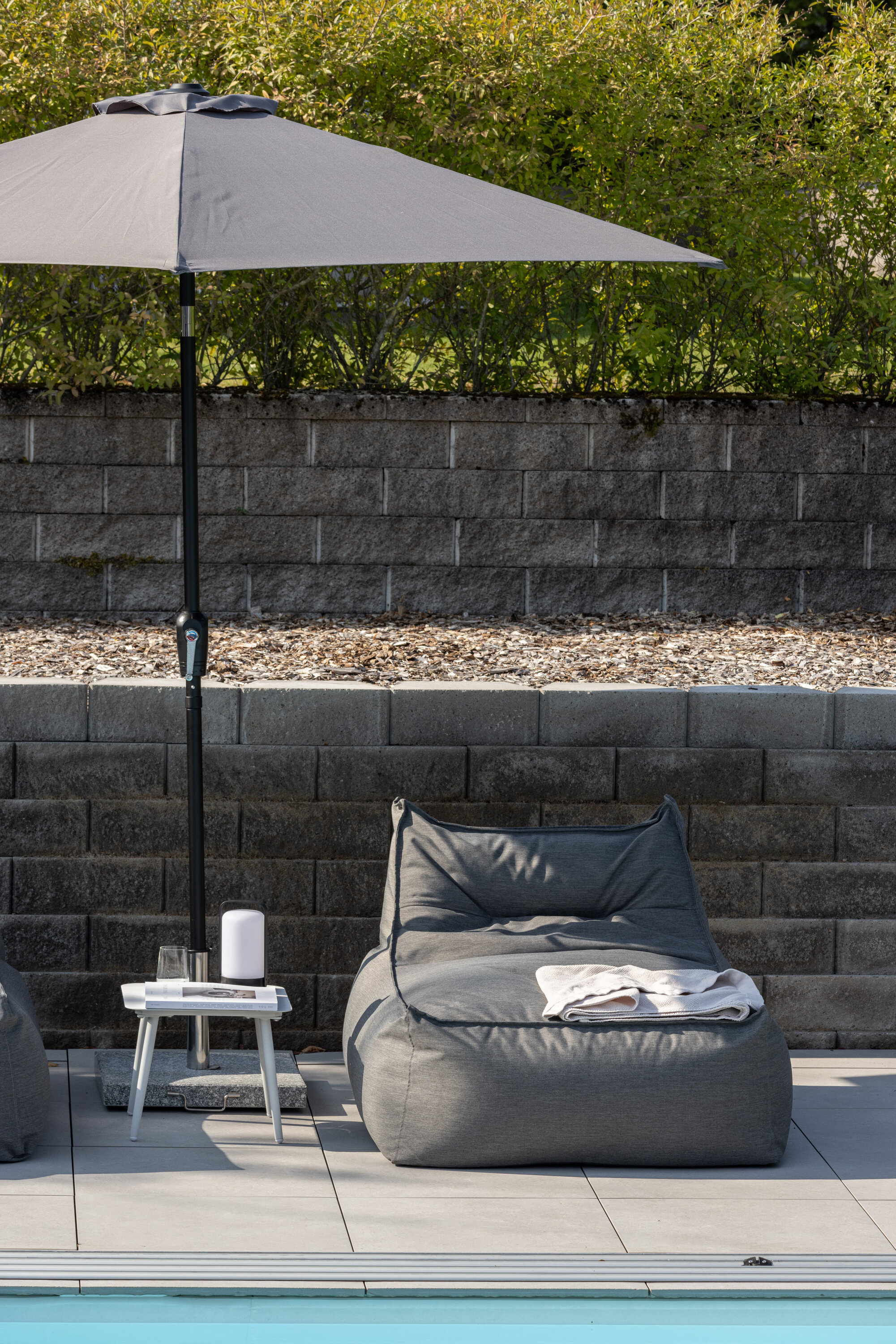 deLOHN Leeds Napernyő