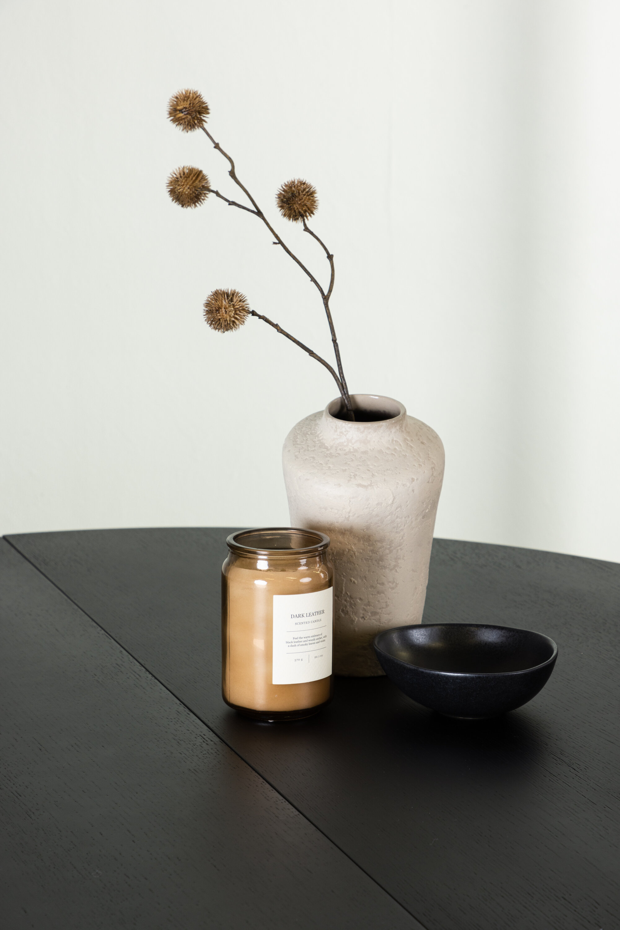 deLOHN Matilda Kerek étkezőasztal