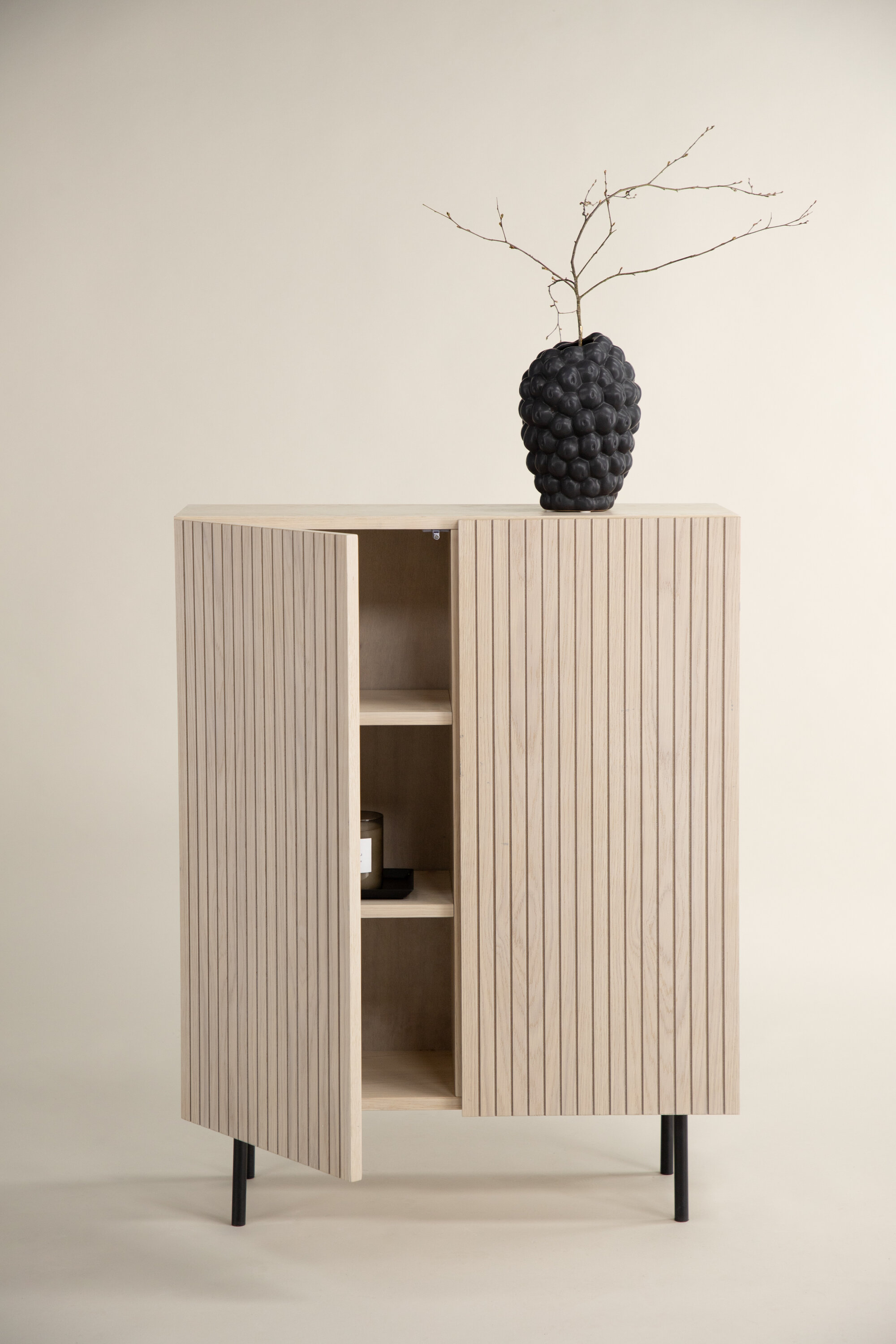 deLOHN Björkön Tárolószekrény