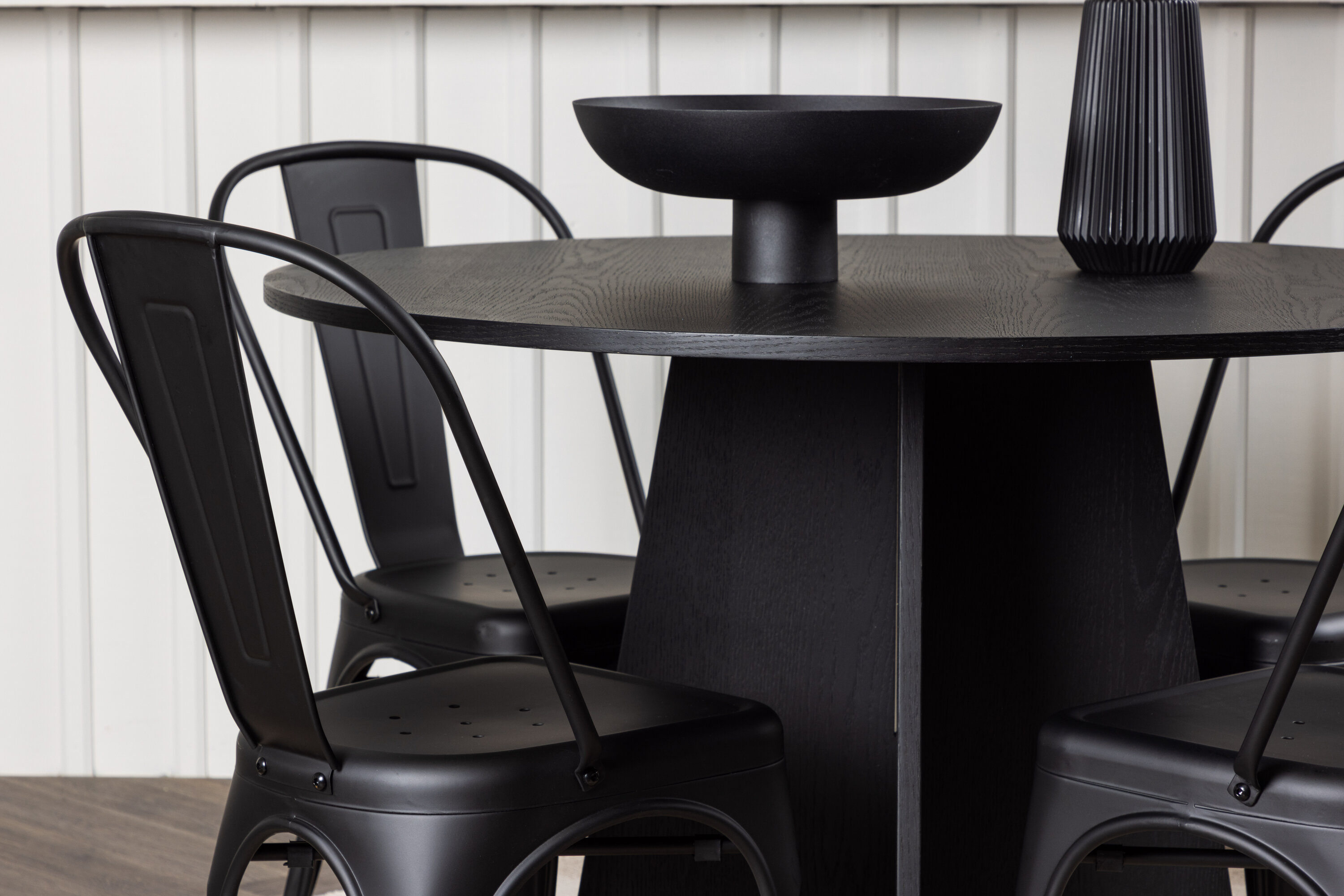 deLOHN Bootcut Oval, Tempe Kör alakú étkezőgarnitúra