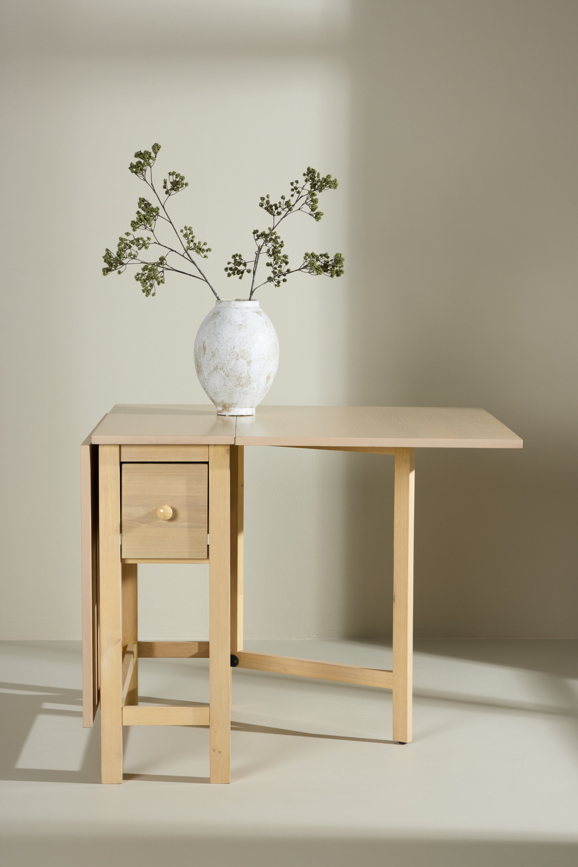 deLOHN Edward Téglalap alakú étkezőasztal