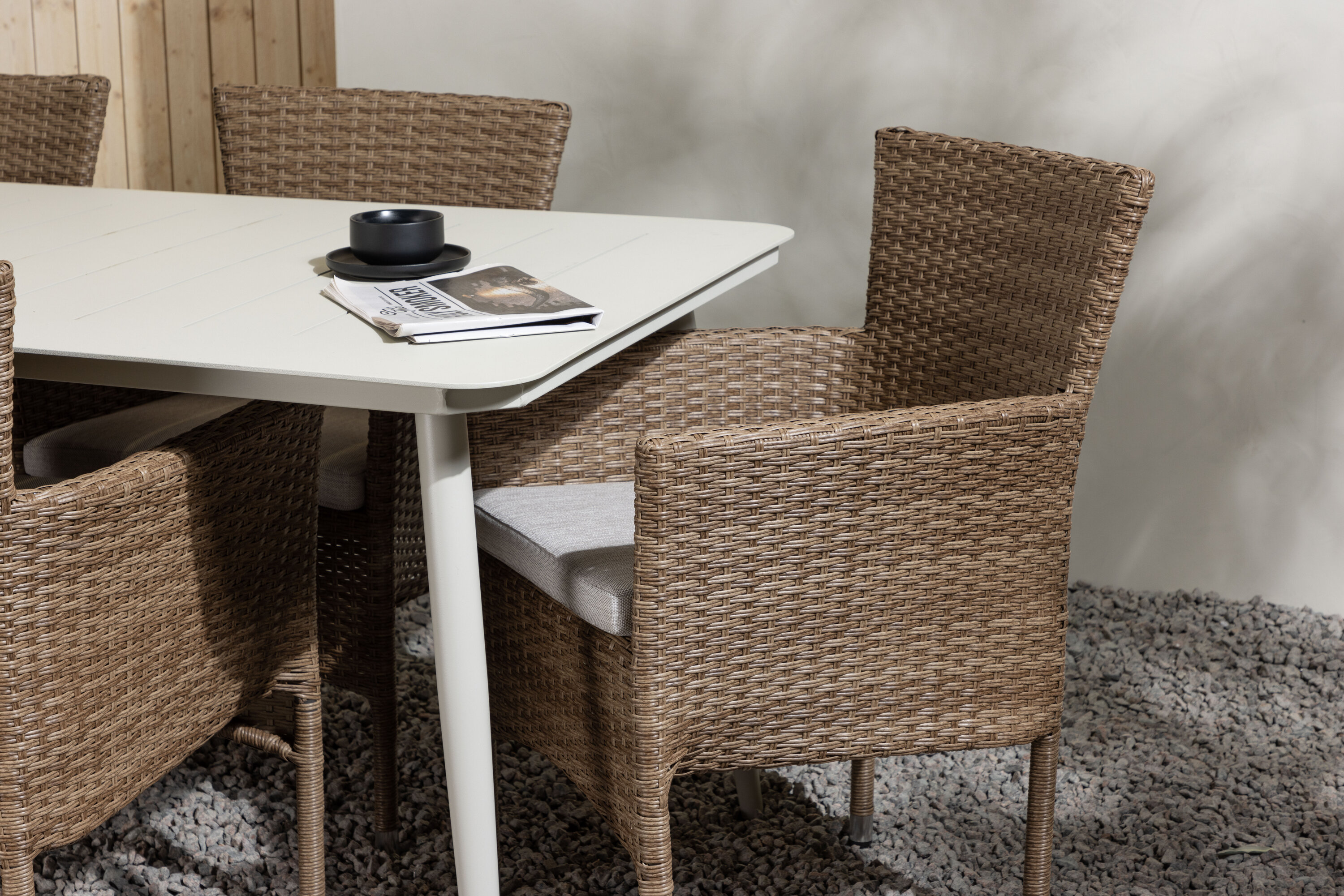 deLOHN Lina, Malina Étkezőgarnitúra